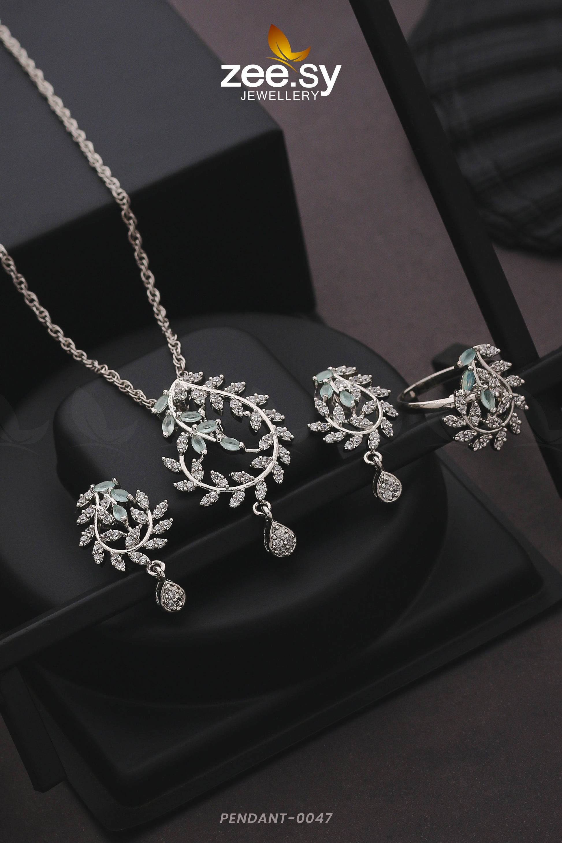 Pendant-0047 - House Of Zarish