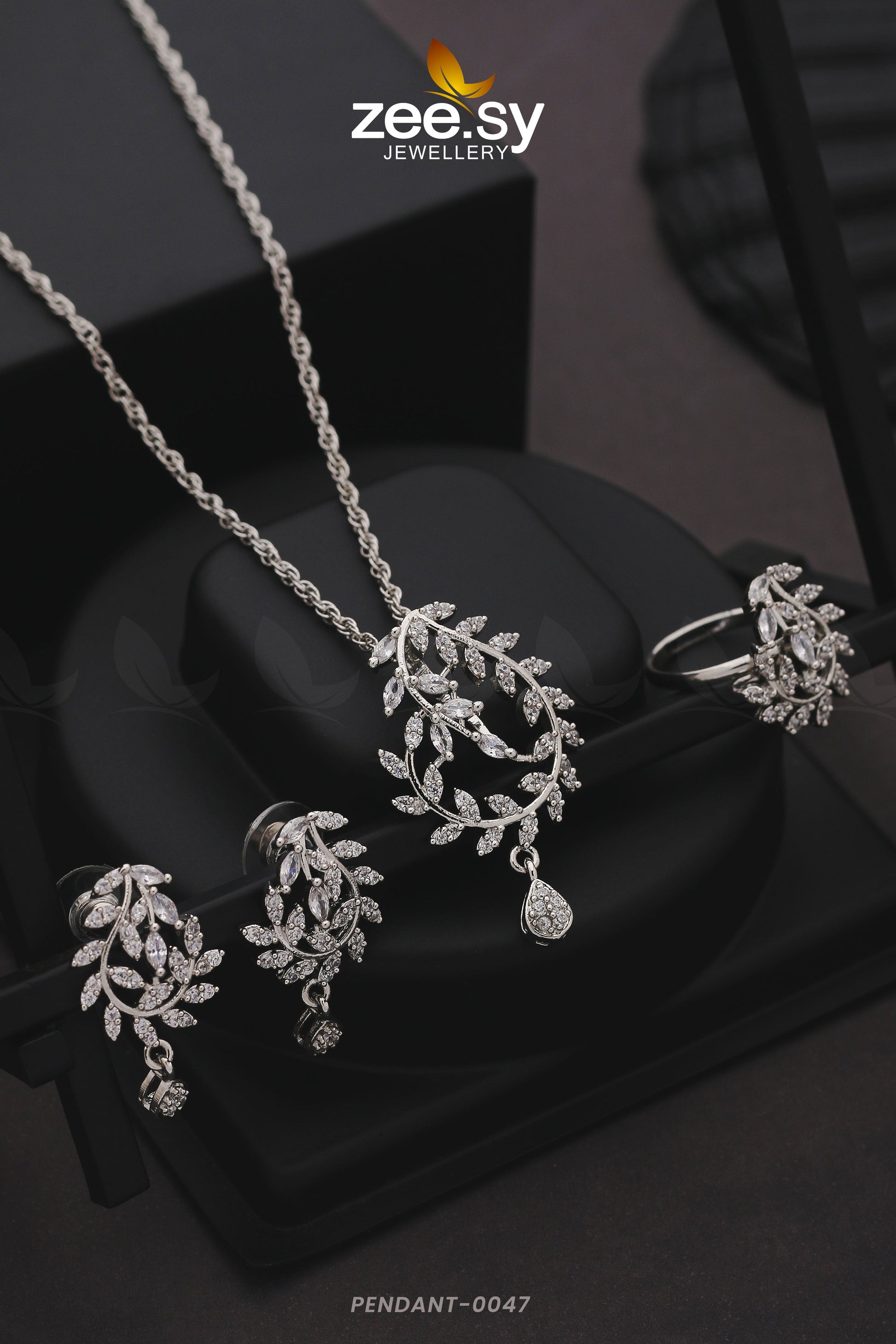 Pendant-0047 - House Of Zarish