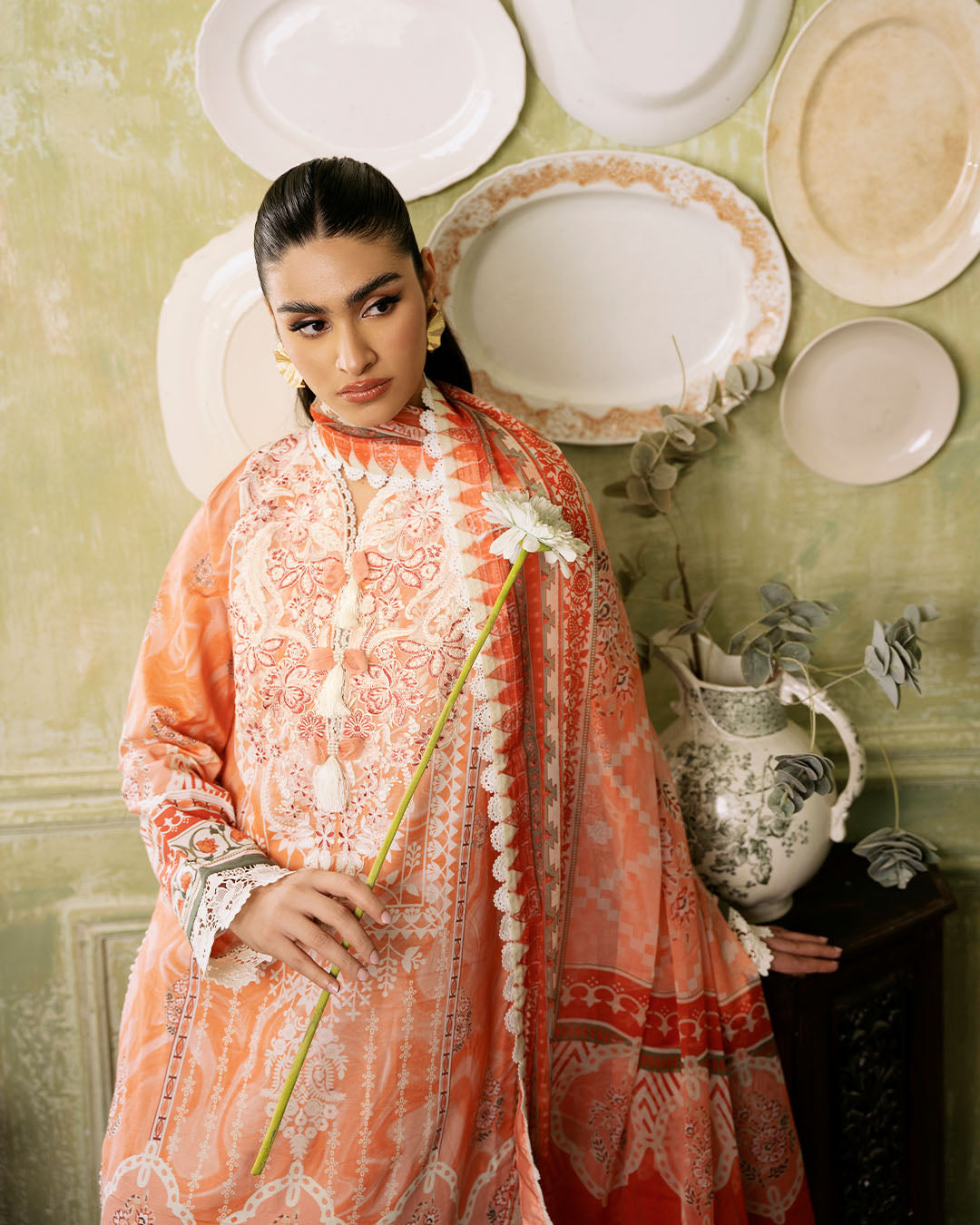 Roheenaz | Flora Printed Lawn | Cascade - House of Zarish