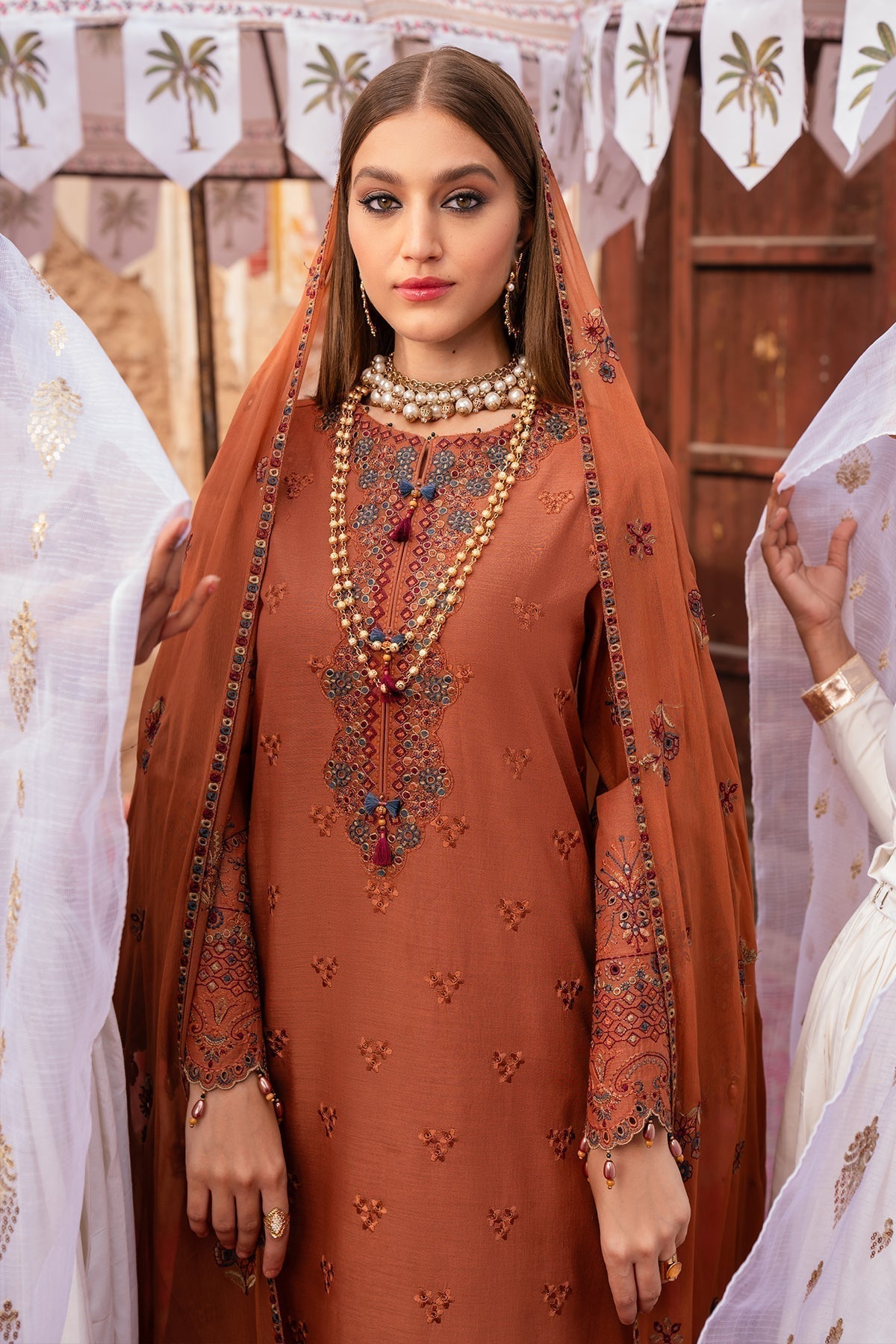 Alizeh | Rawayat Luxury Lawn 24 | Manat - House Of Anaya
