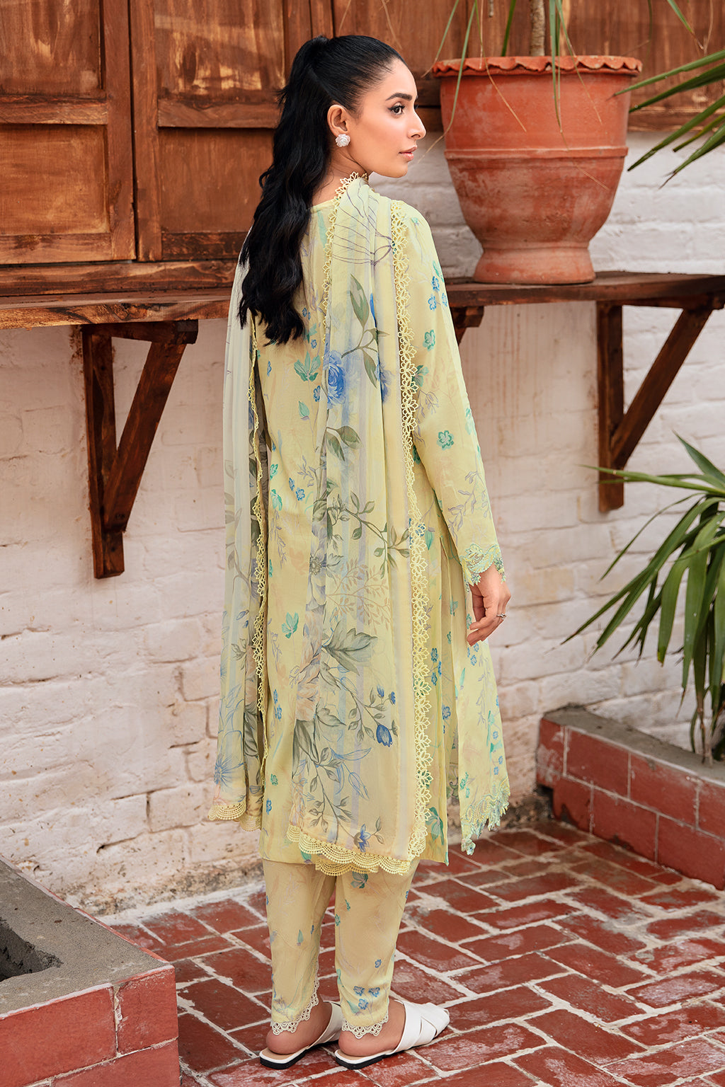 Ramsha | Rangrez Lawn Collection | N-407 - House Of Anaya