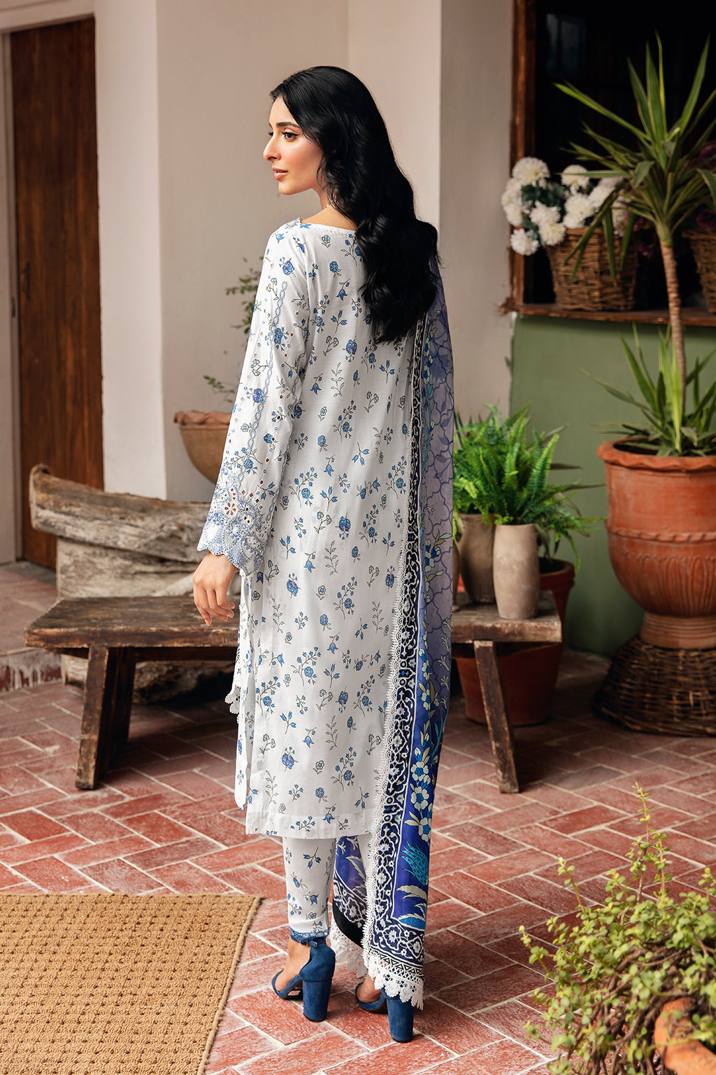 Ramsha | Rangrez Lawn Collection | N-403 - House Of Anaya