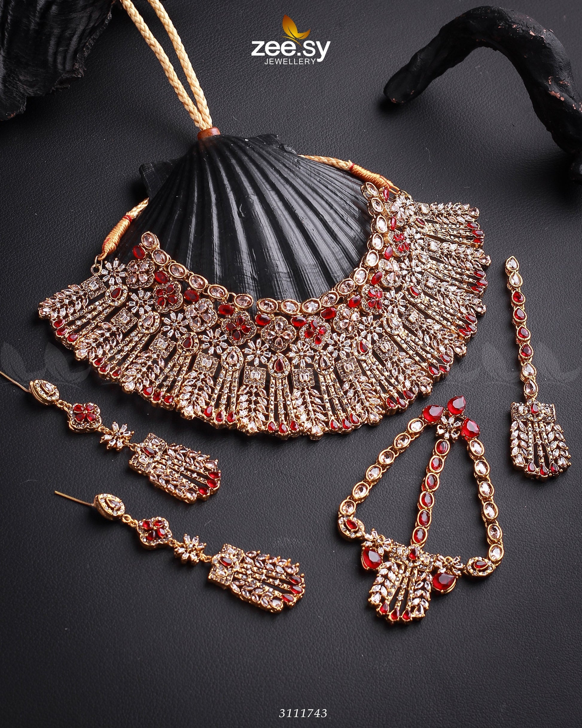 Momina Bridal Sets - House Of Zarish