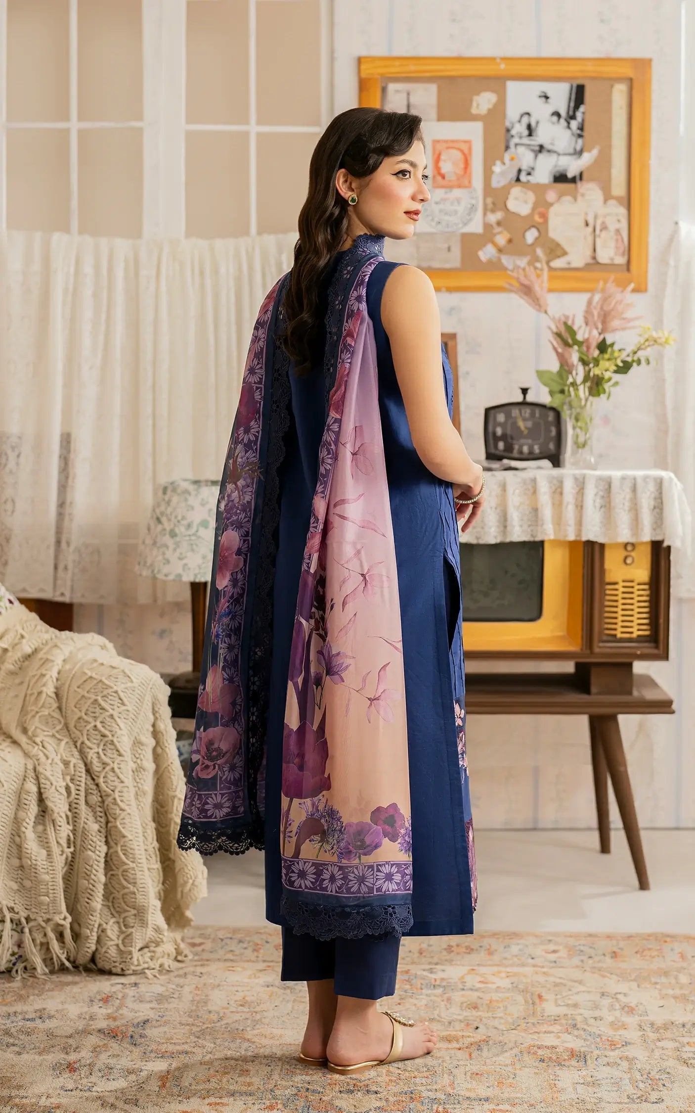 Asifa and Nabeel | Meraki Vintage 25 | Resham (MVL25-18) - House Of Zarish