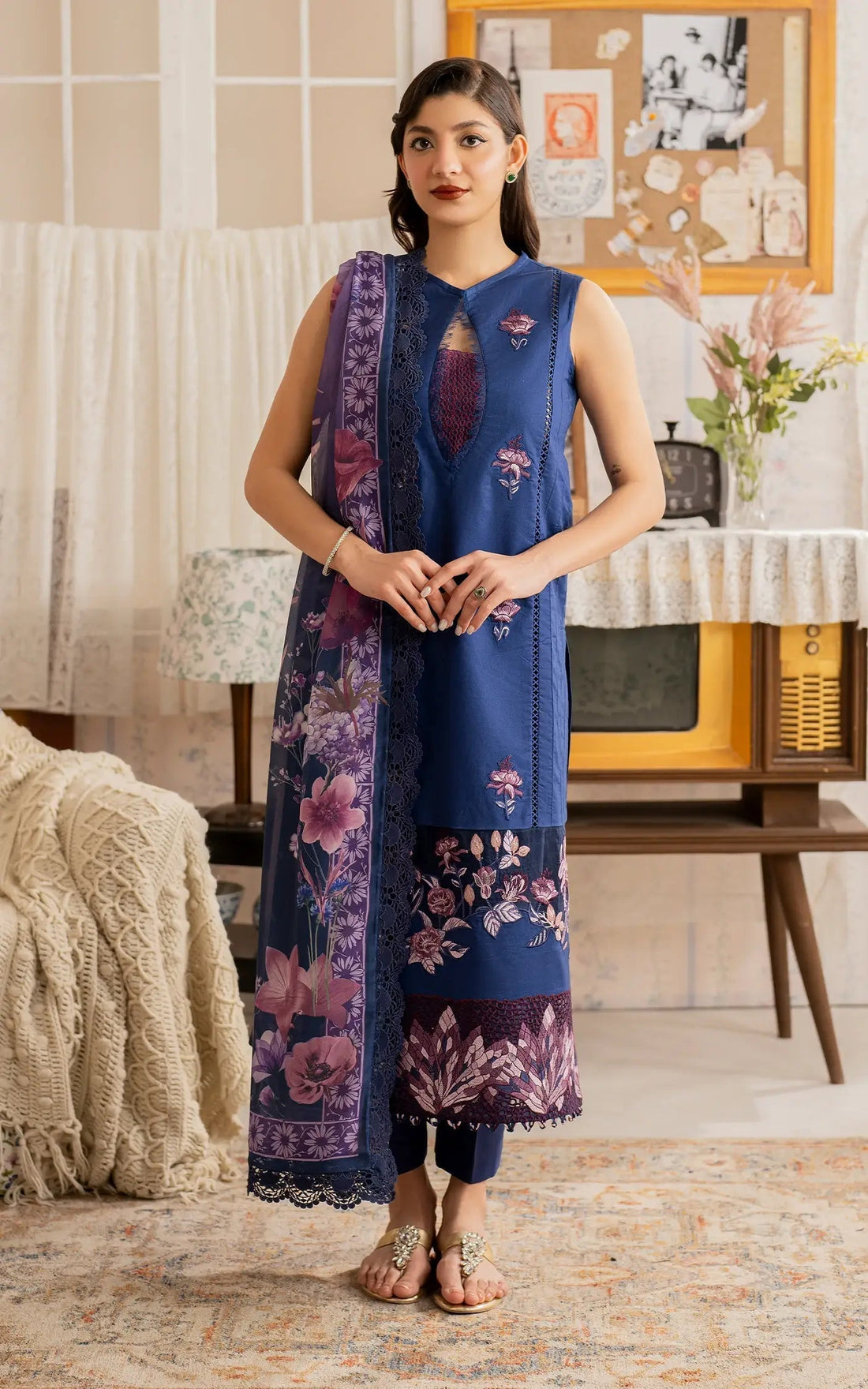 Asifa and Nabeel | Meraki Vintage 25 | Resham (MVL25-18) - House Of Zarish