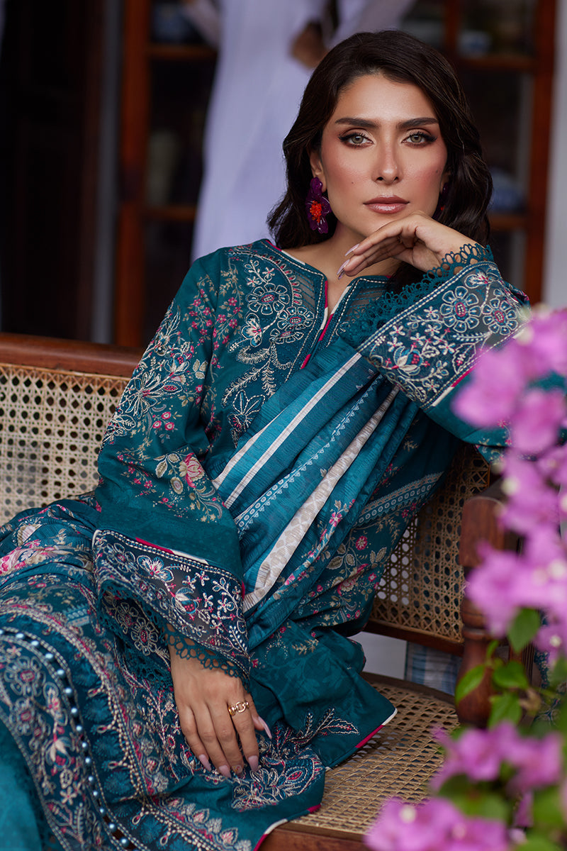 Gulaal | Saffira Lawn 25 | Camila