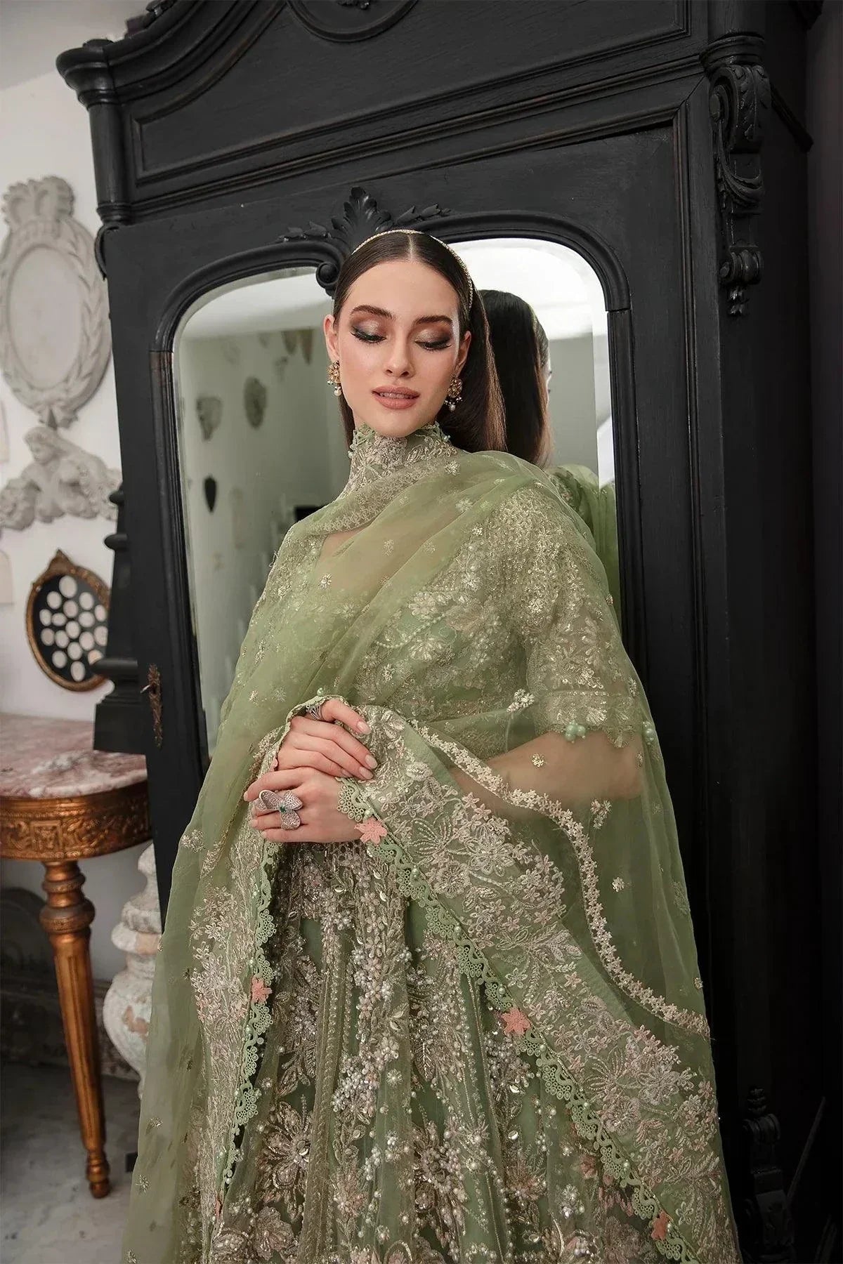 AJR Couture | Alif Luxury Wedding Formals 23 | Hazel - House Of Anaya
