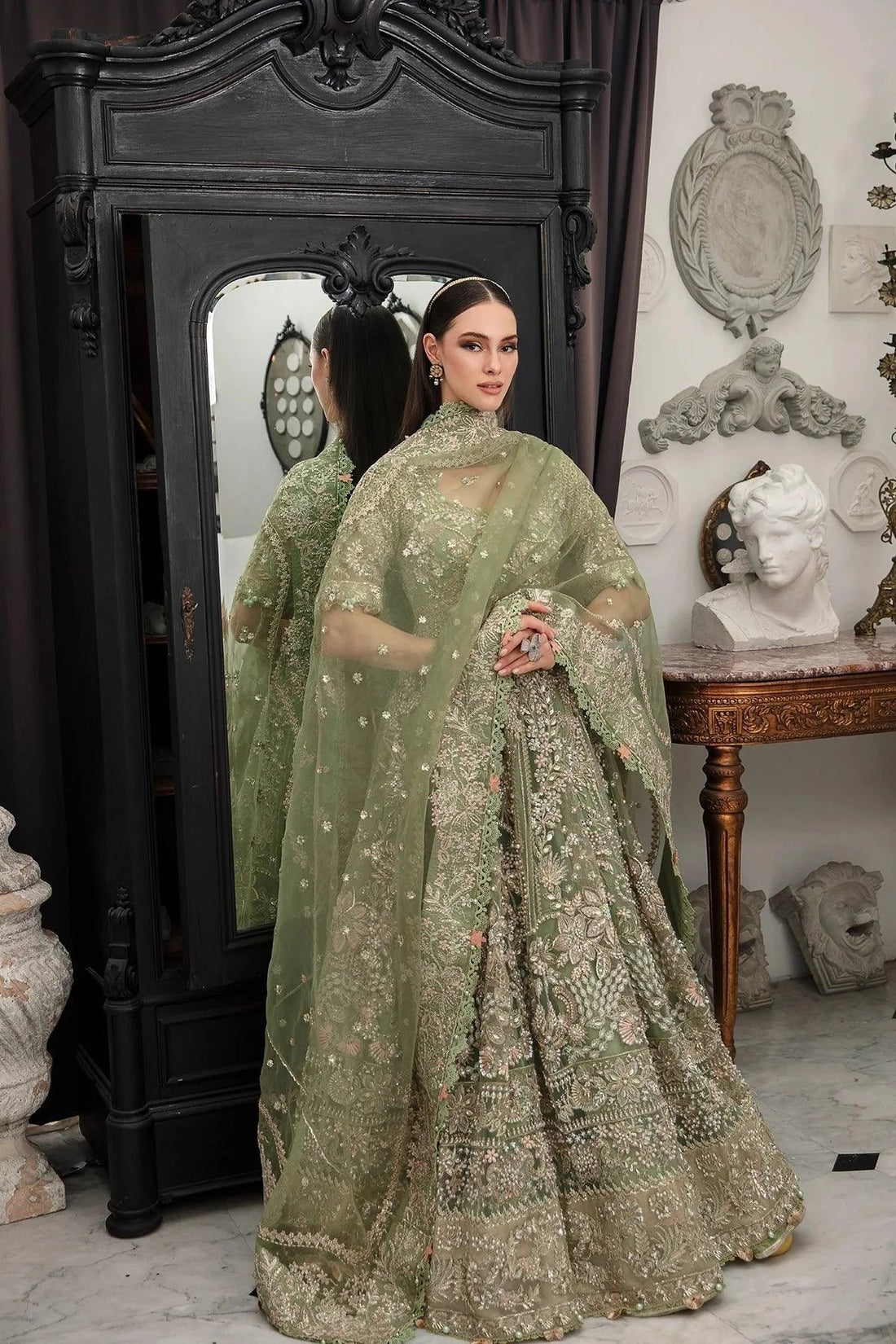 AJR Couture | Alif Luxury Wedding Formals 23 | Hazel - House Of Anaya