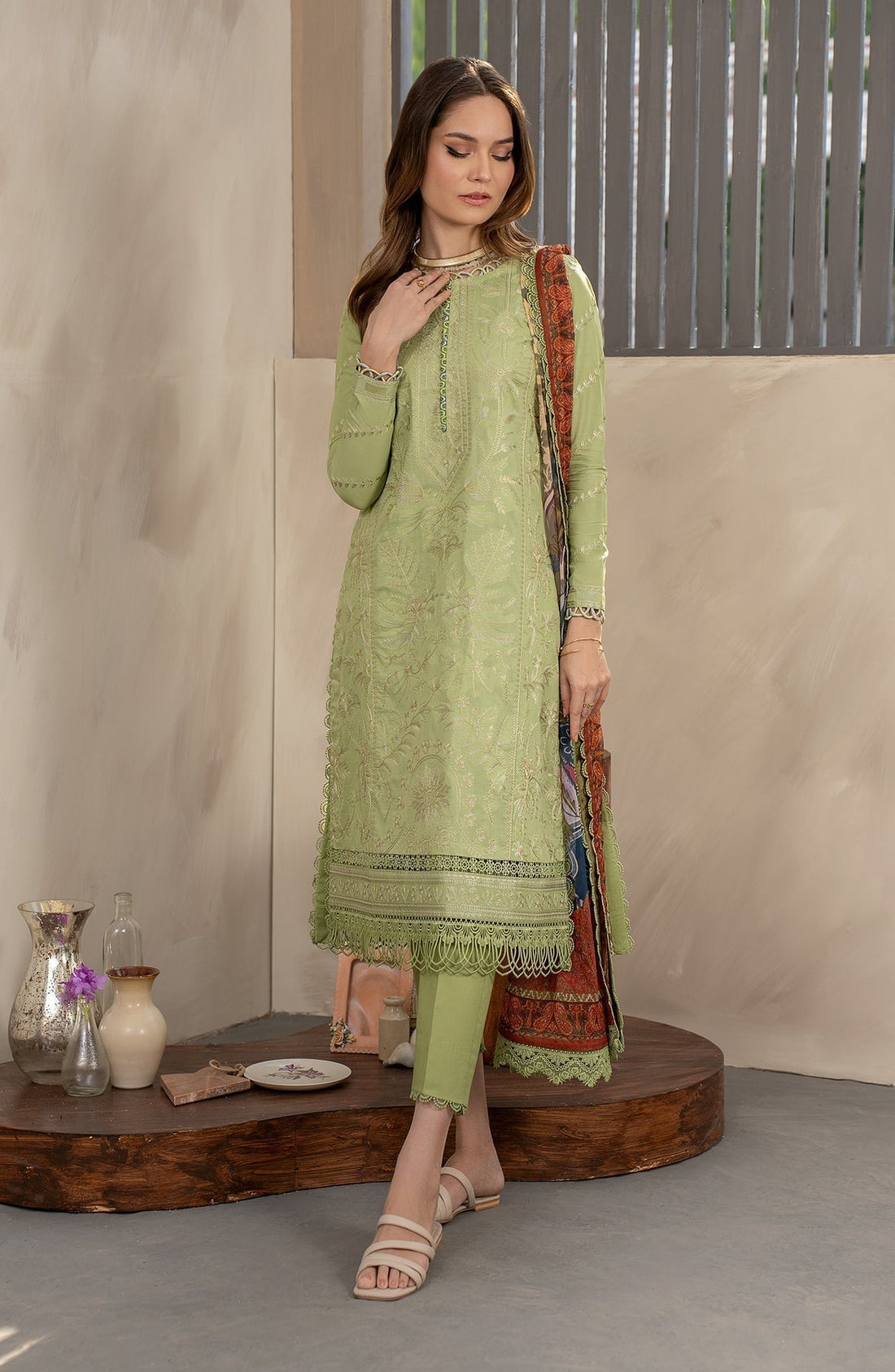 Zarif | Festive Lawn | ZFL 04 SENIHA - House Of Anaya