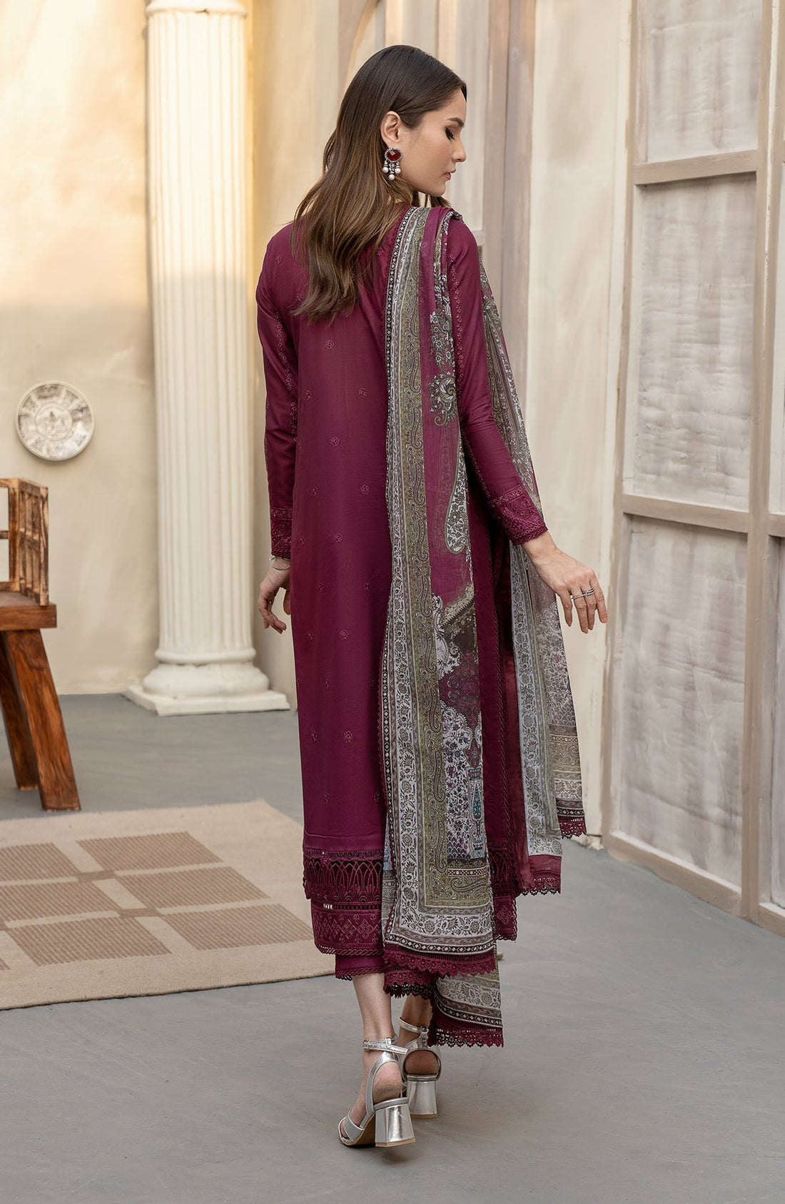 Zarif | Festive Lawn | ZFL 01 RAHAA - House Of Anaya