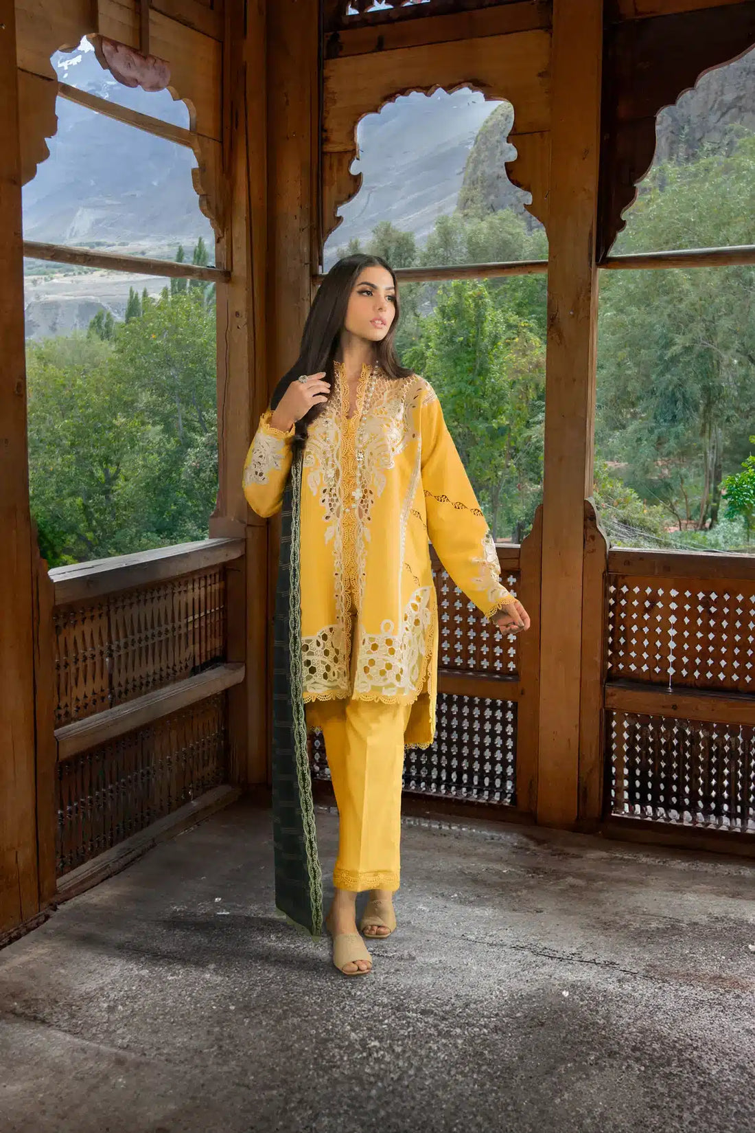 Sable Vogue | Winter 23 | SWC-05-23 - House Of Anaya