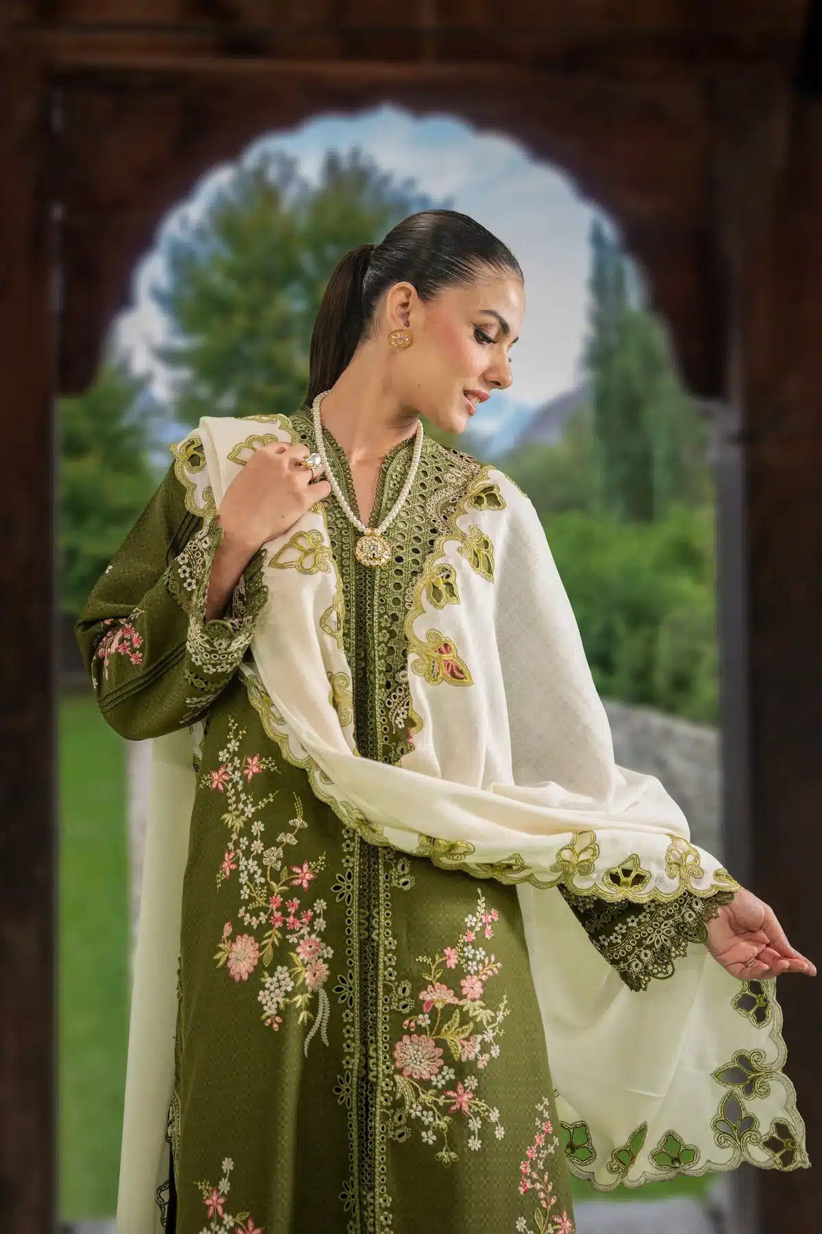 Sable Vogue | Winter 23 | SWC-06-23 - House Of Anaya