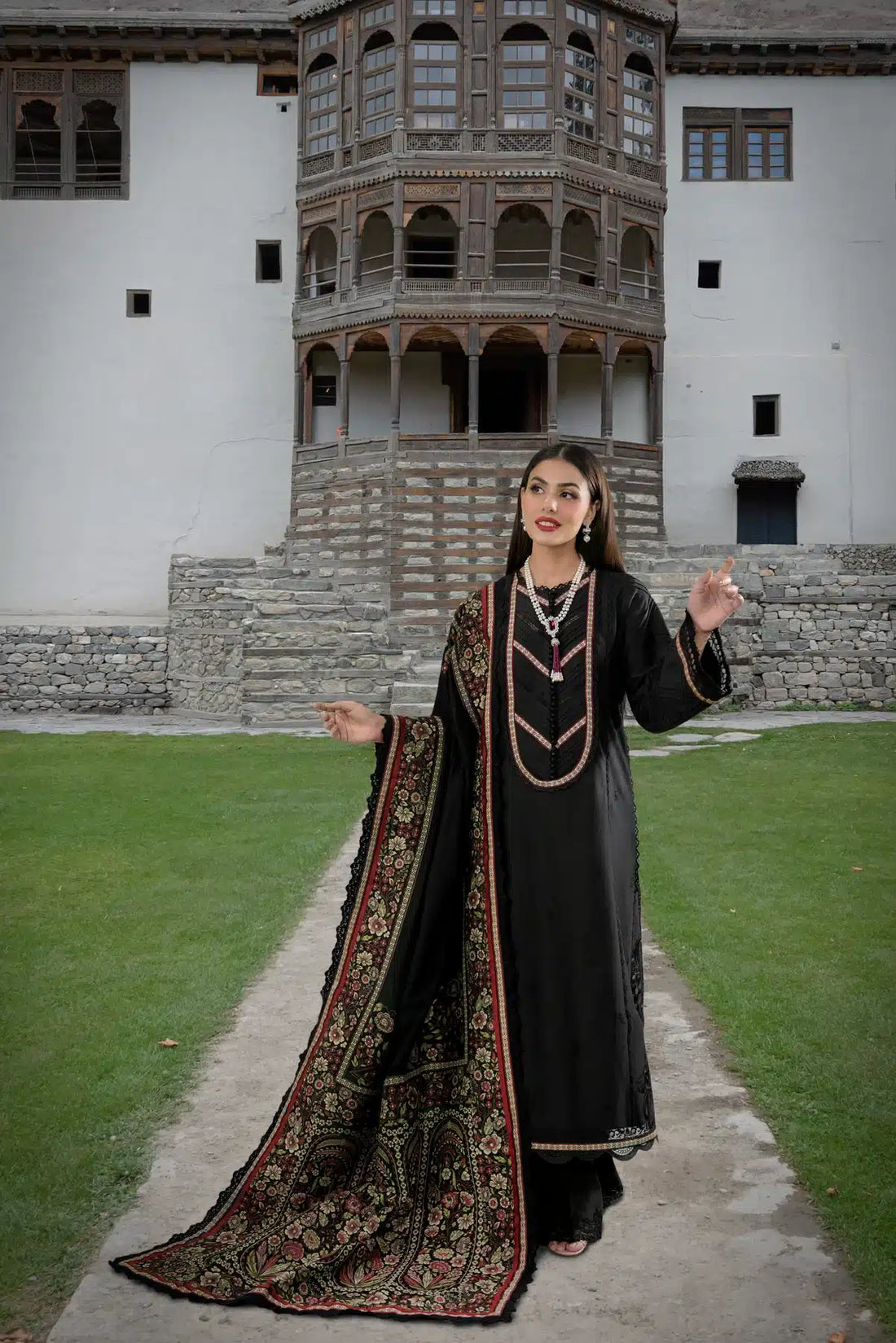 Sable Vogue | Winter 23 | SWC-07-23 - House Of Anaya