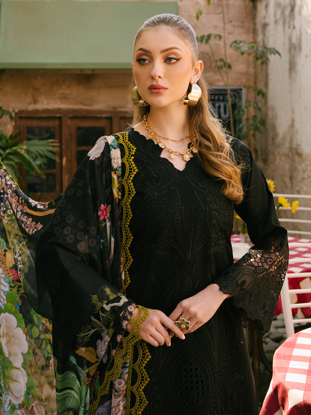 Mahnur | Mahrukh Eid Edit 24 | ROYAL Black - House of Zarish