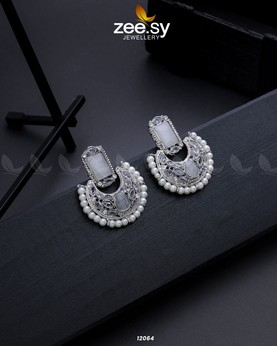 Silver Cluster Pearl Earring - House Of Zarish