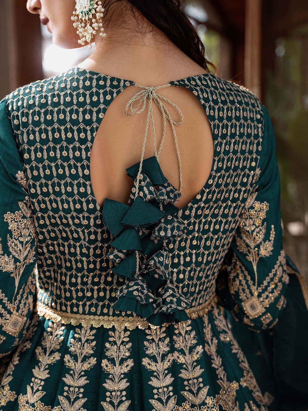 Akbar Aslam Mastani Embroidered Raw Silk 3Pc Suit - JAHANARA - Riwayat-e-khas