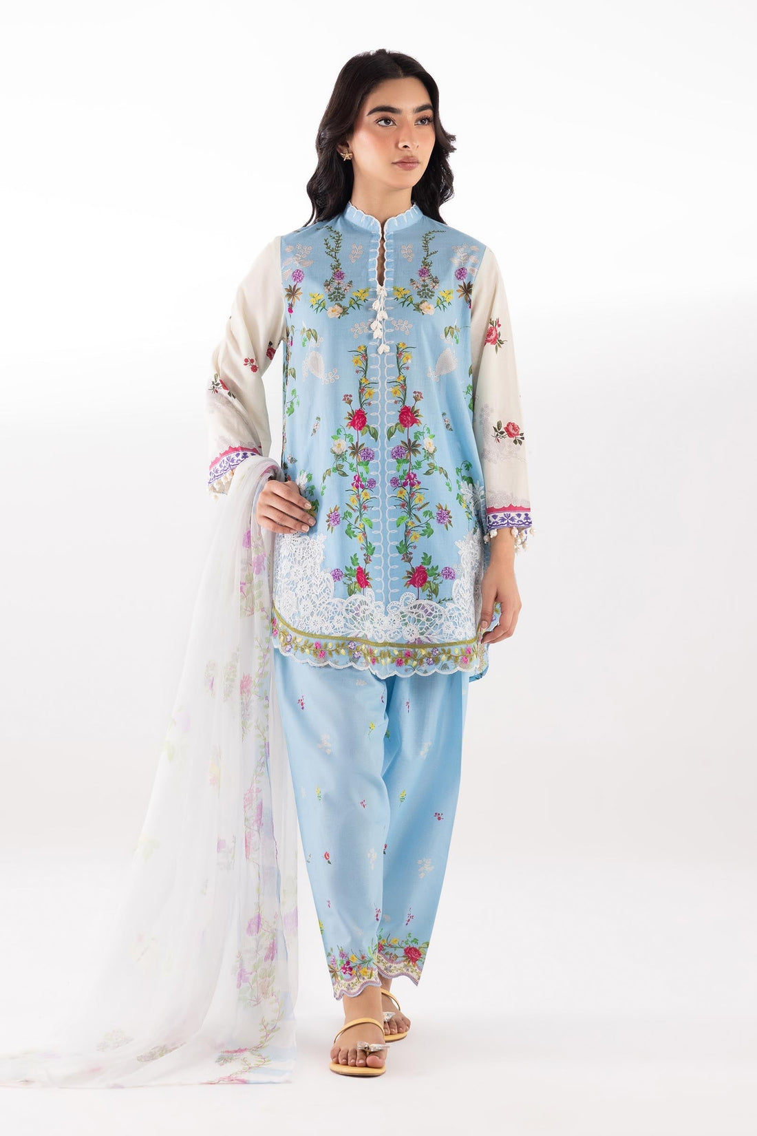 Sana Safinaz | Luxury Pret | Muzlin Lawn Suit SC26MUZ203BP3