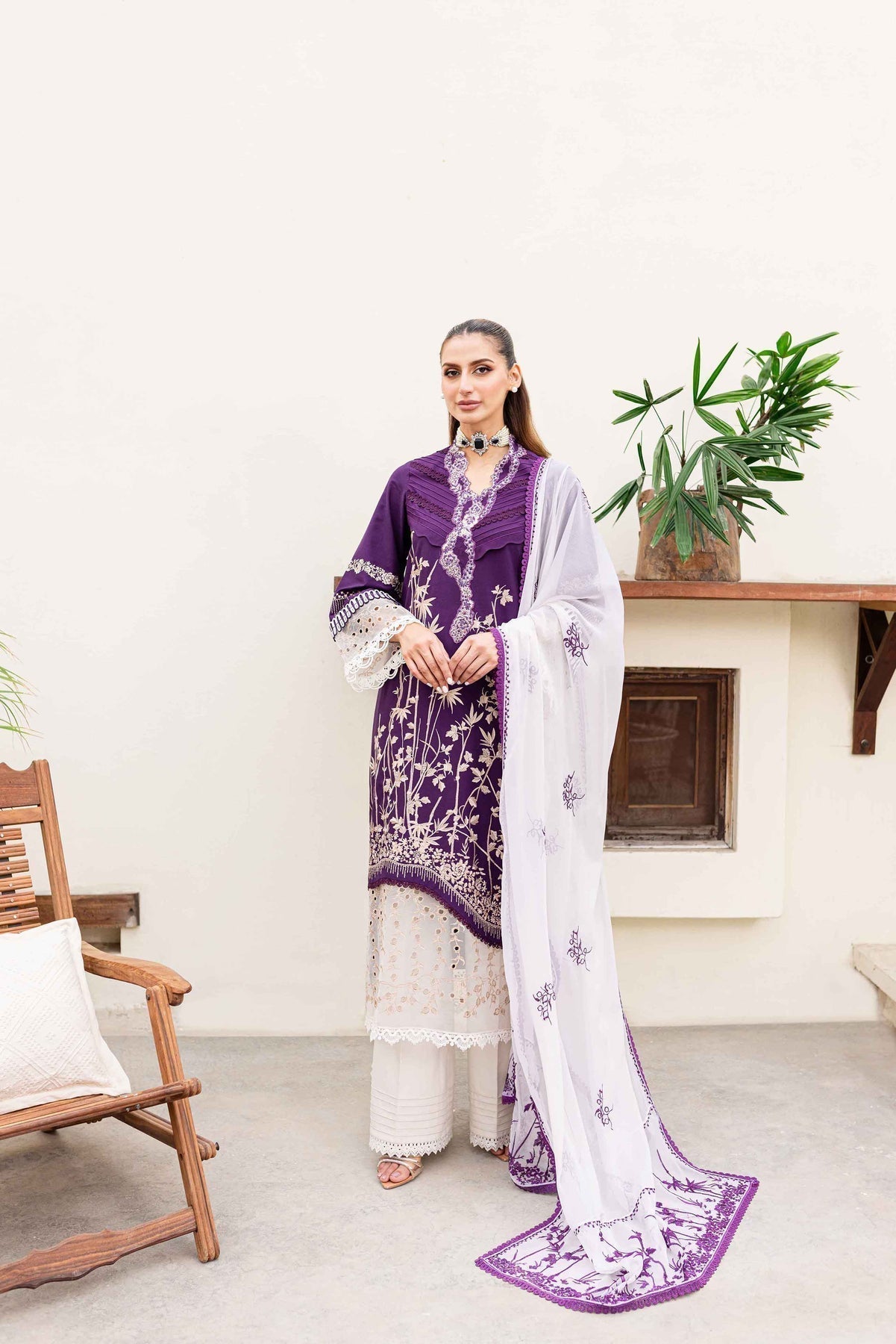 Sable Vogue | Shiree Lawn 24 | Plum Orchid - House Of Anaya