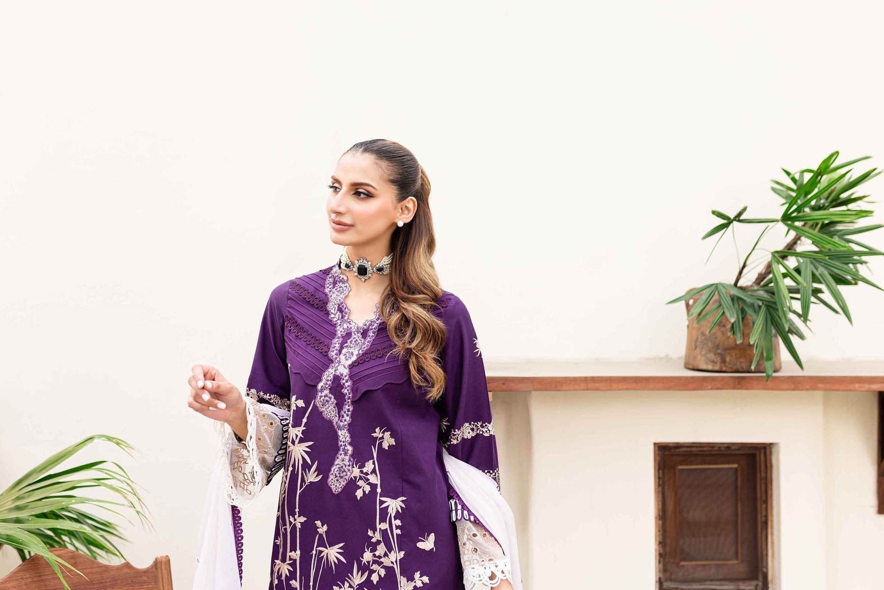 Sable Vogue | Shiree Lawn 24 | Plum Orchid - House Of Anaya