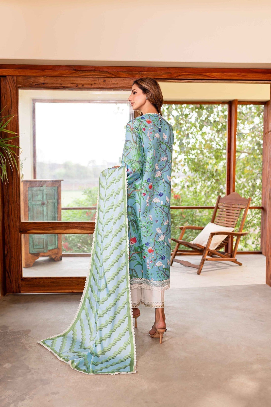 Sable Vogue | Shiree Lawn 24 | Flower Of Paradise - House Of Anaya