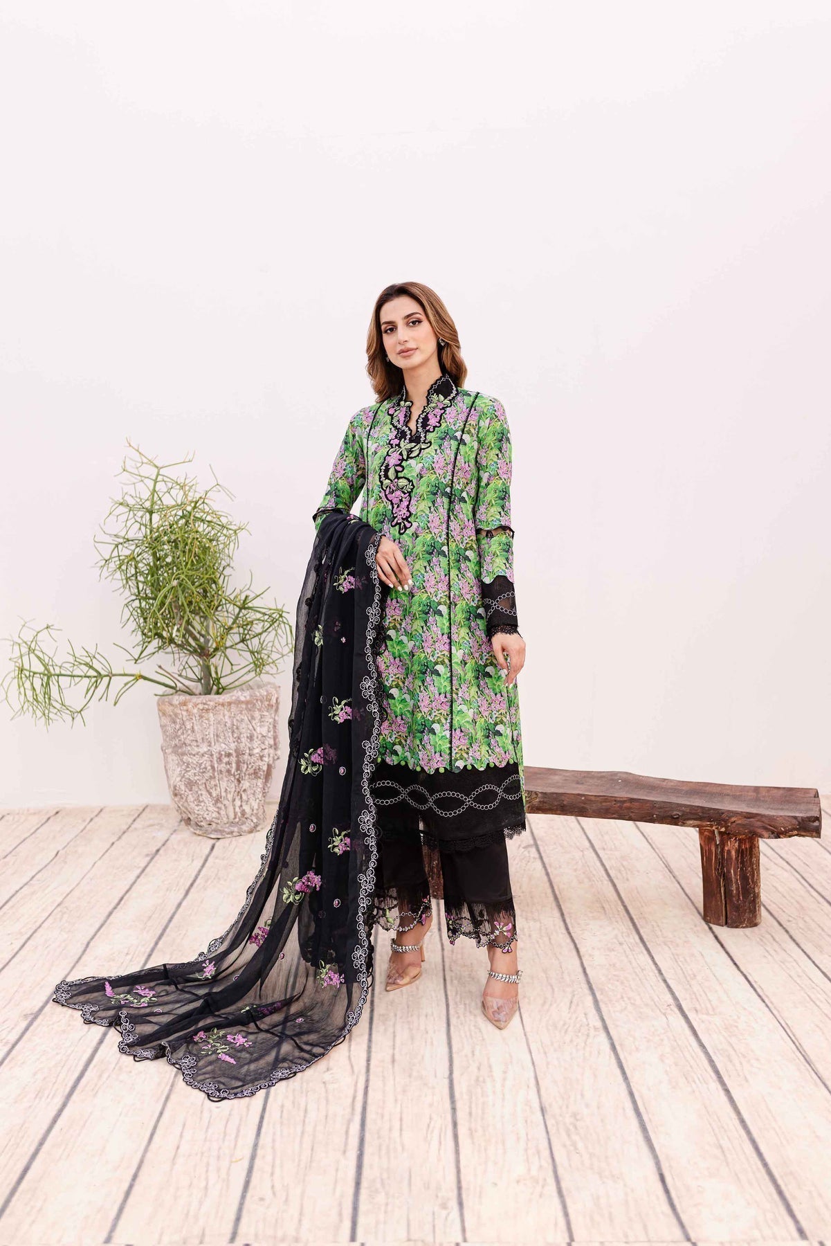 Sable Vogue | Shiree Lawn 24 | Black Iris - House Of Anaya