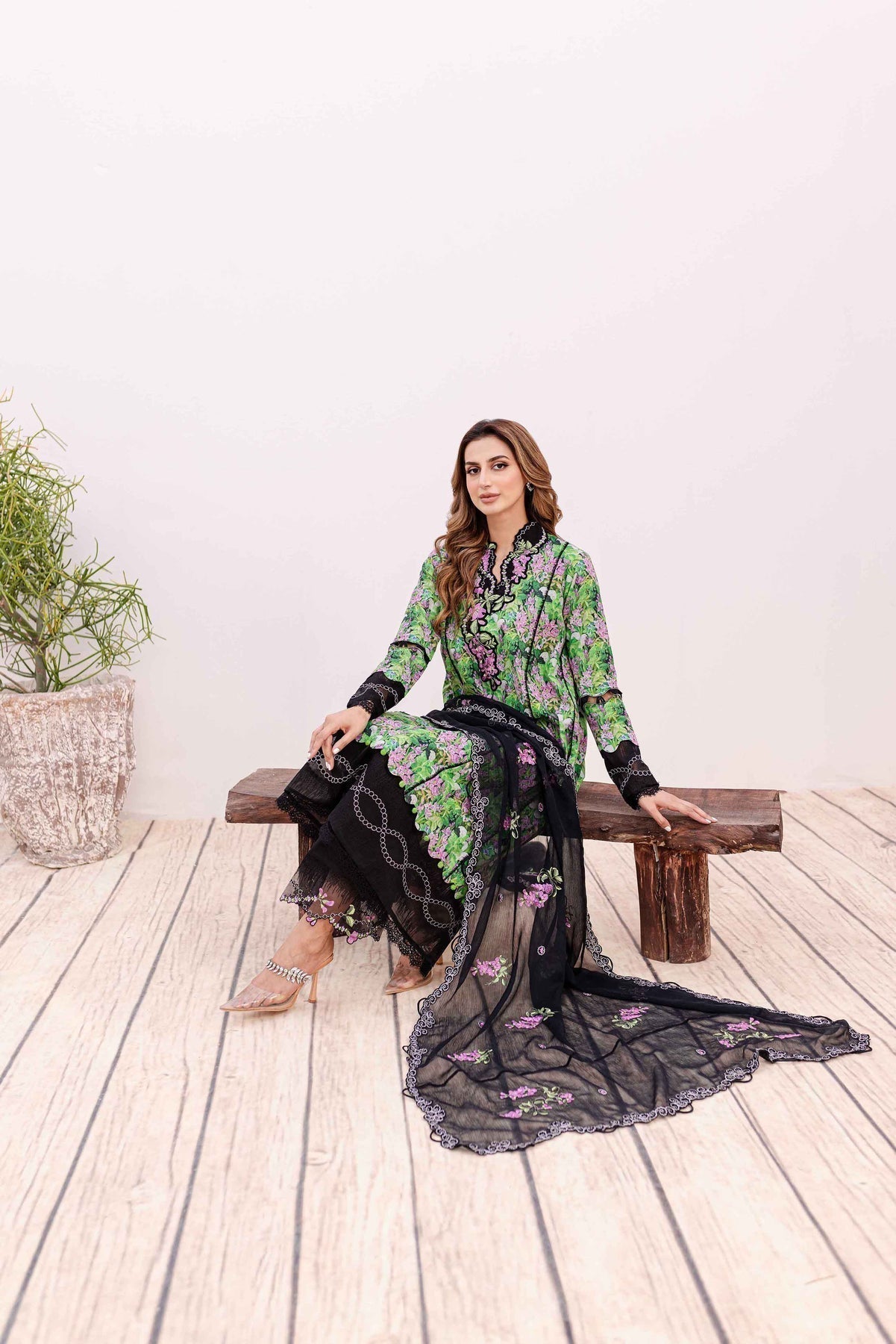 Sable Vogue | Shiree Lawn 24 | Black Iris - House Of Anaya