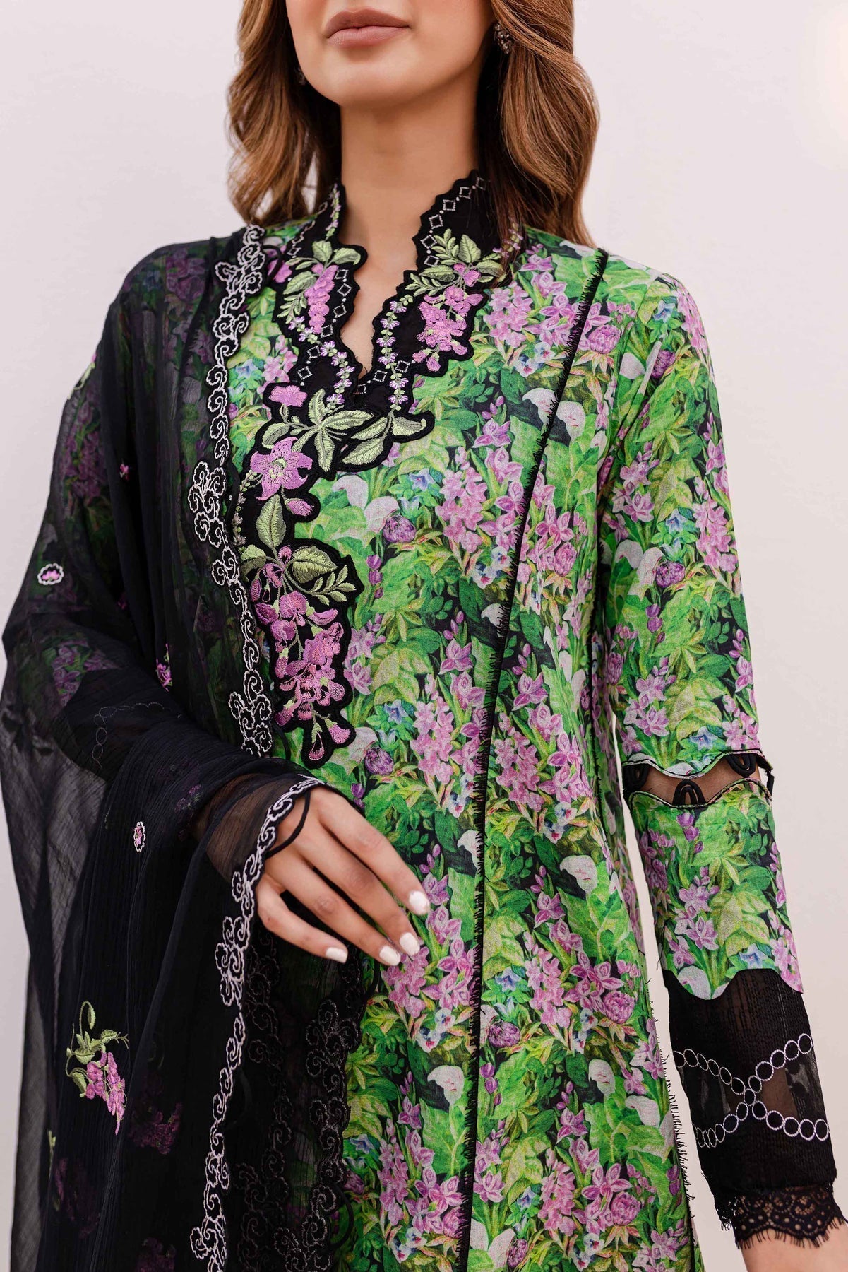 Sable Vogue | Shiree Lawn 24 | Black Iris - House Of Anaya