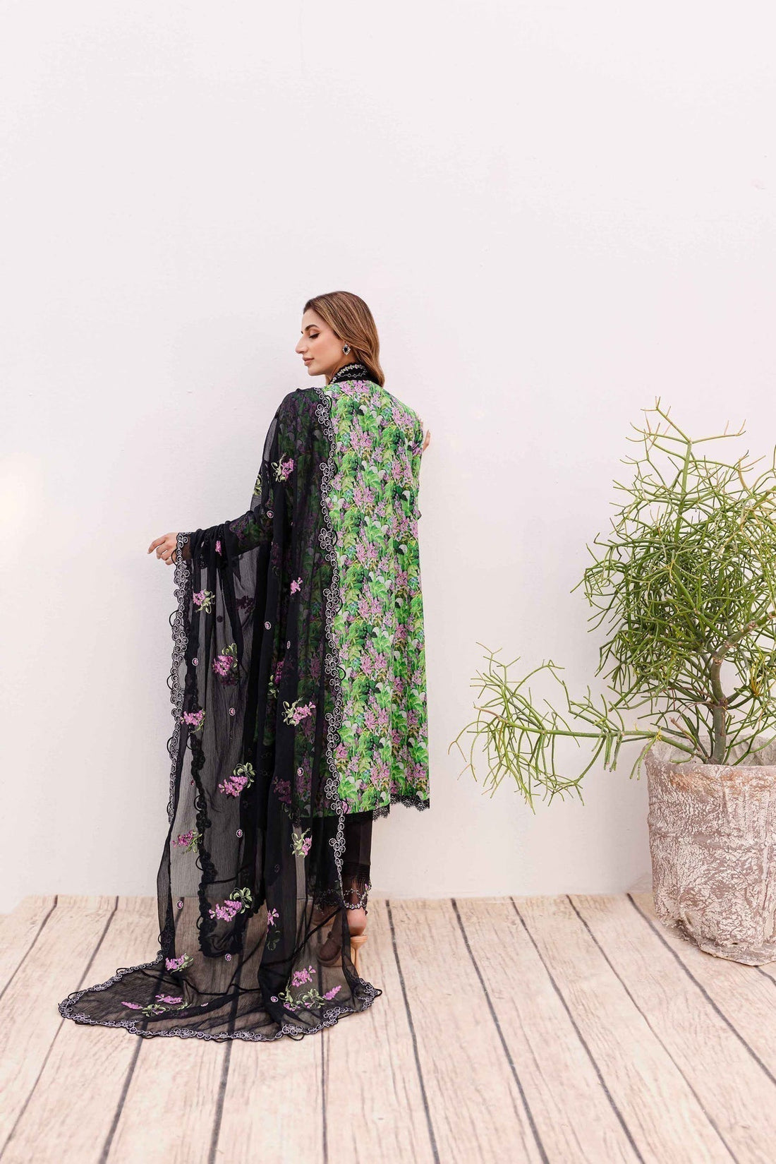 Sable Vogue | Shiree Lawn 24 | Black Iris - House Of Anaya