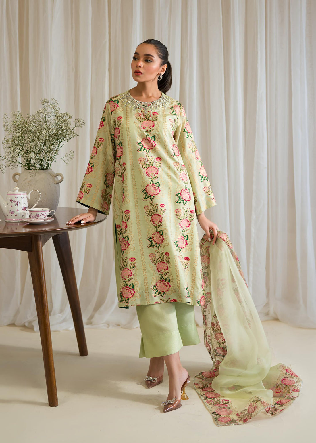 Sadaf Fawad Khan | Eid Pret 24 | Narmeen - House Of Anaya