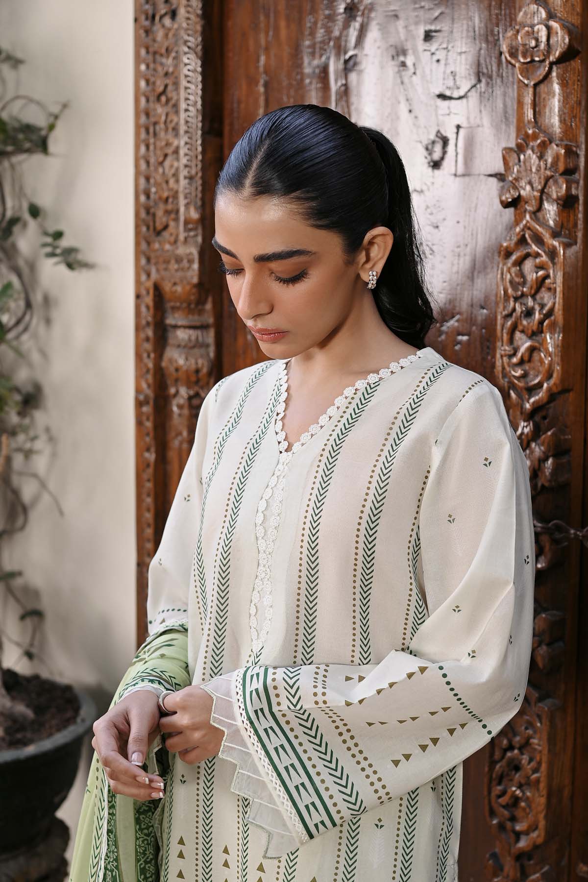 Sahar | Print Edit SS24 | P-16 - House of Zarish