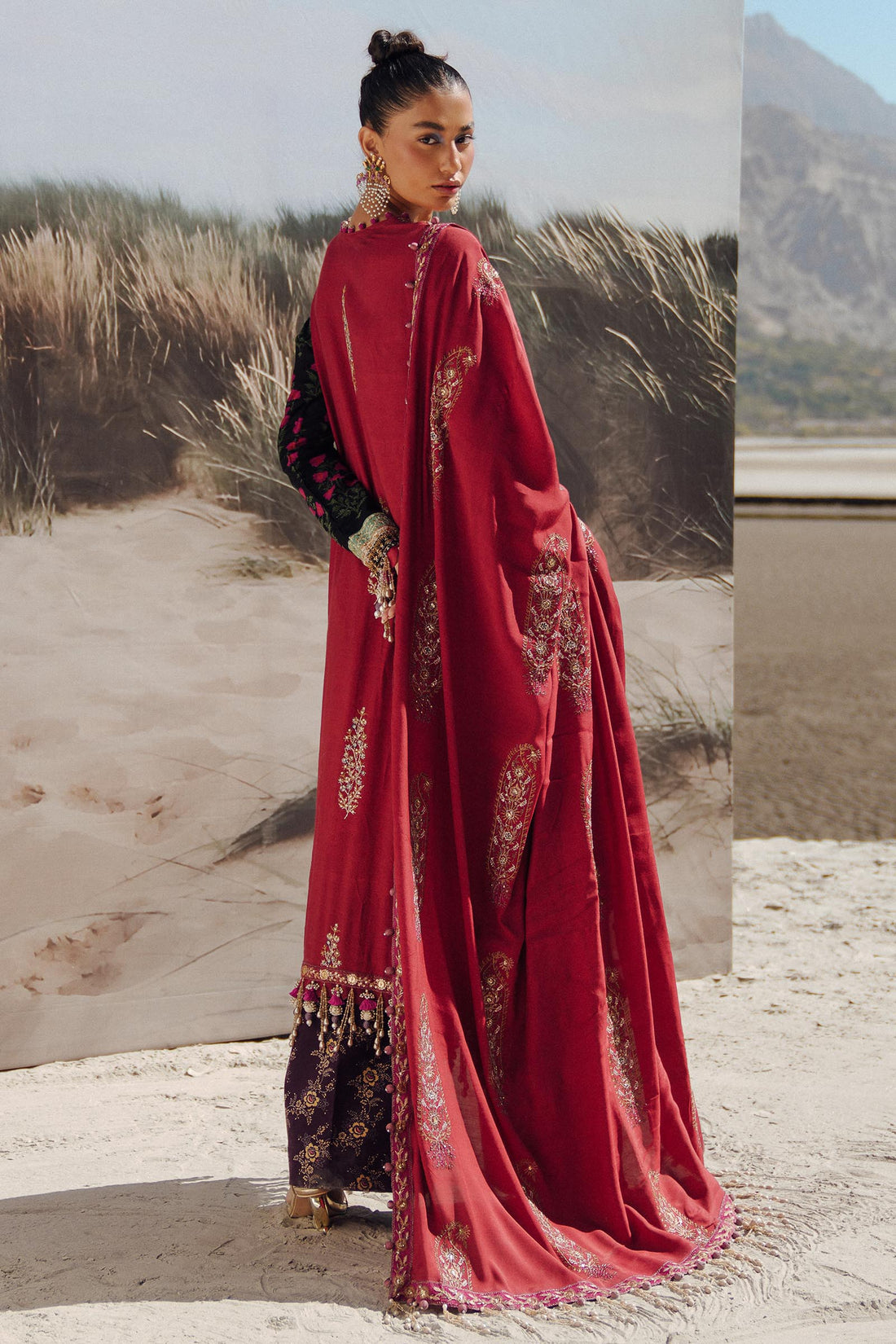 Sana Safinaz | Winter Shawl 24 | S241-002A-3CP - House Of Anaya