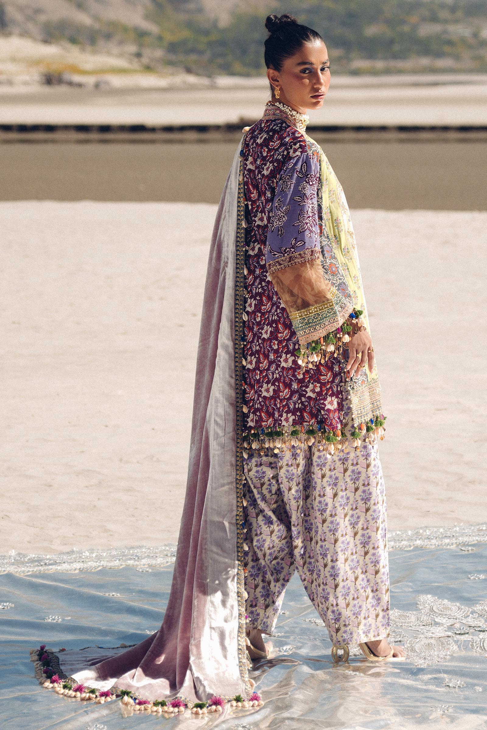 Sana Safinaz | Winter Shawl 24 | Velvet S241-006B-3CP - House Of Anaya