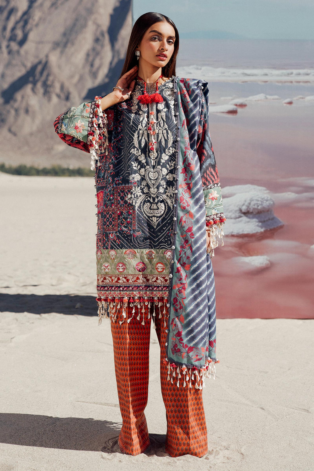 Sana Safinaz | Winter Shawl 24 | S241-007B-3CP - House Of Anaya