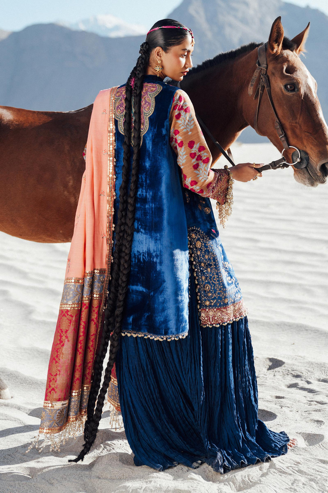 Sana Safinaz | Winter Shawl 24 | Velvet V241-001-3CP - House Of Anaya
