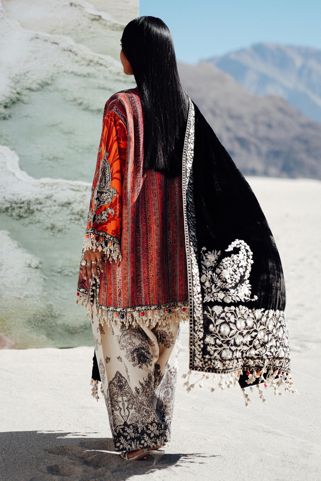 Sana Safinaz | Winter Shawl 24 | V241-007-3CP - House Of Anaya