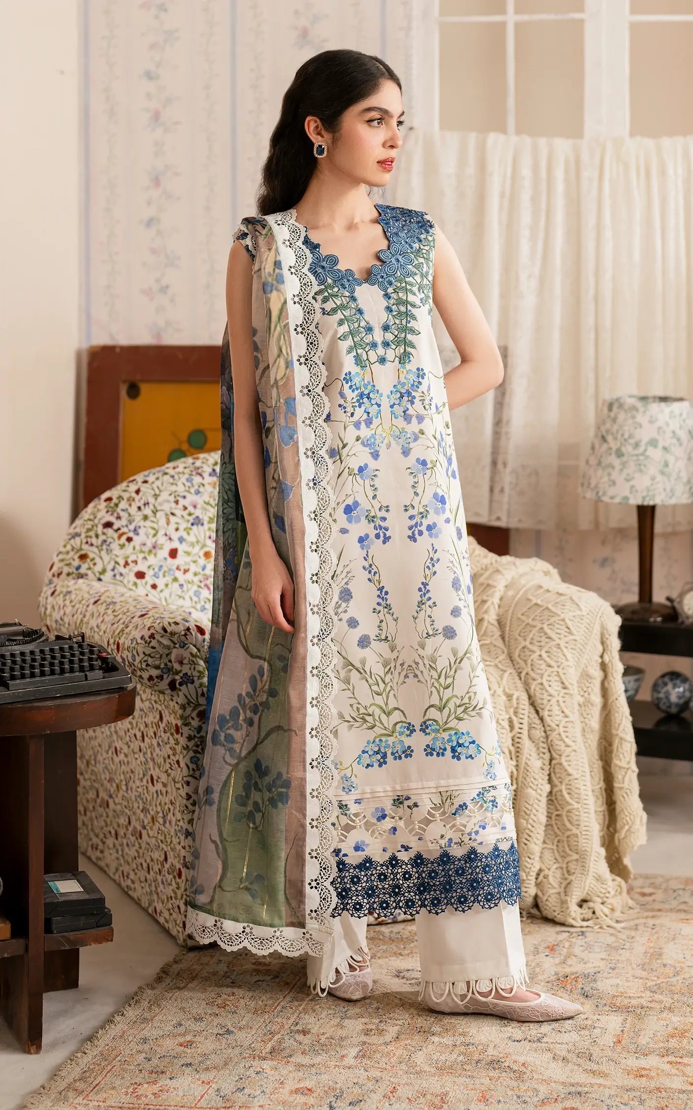 Asifa and Nabeel | Meraki Vintage 25 | Shabnam (MVL25-13) - House Of Zarish