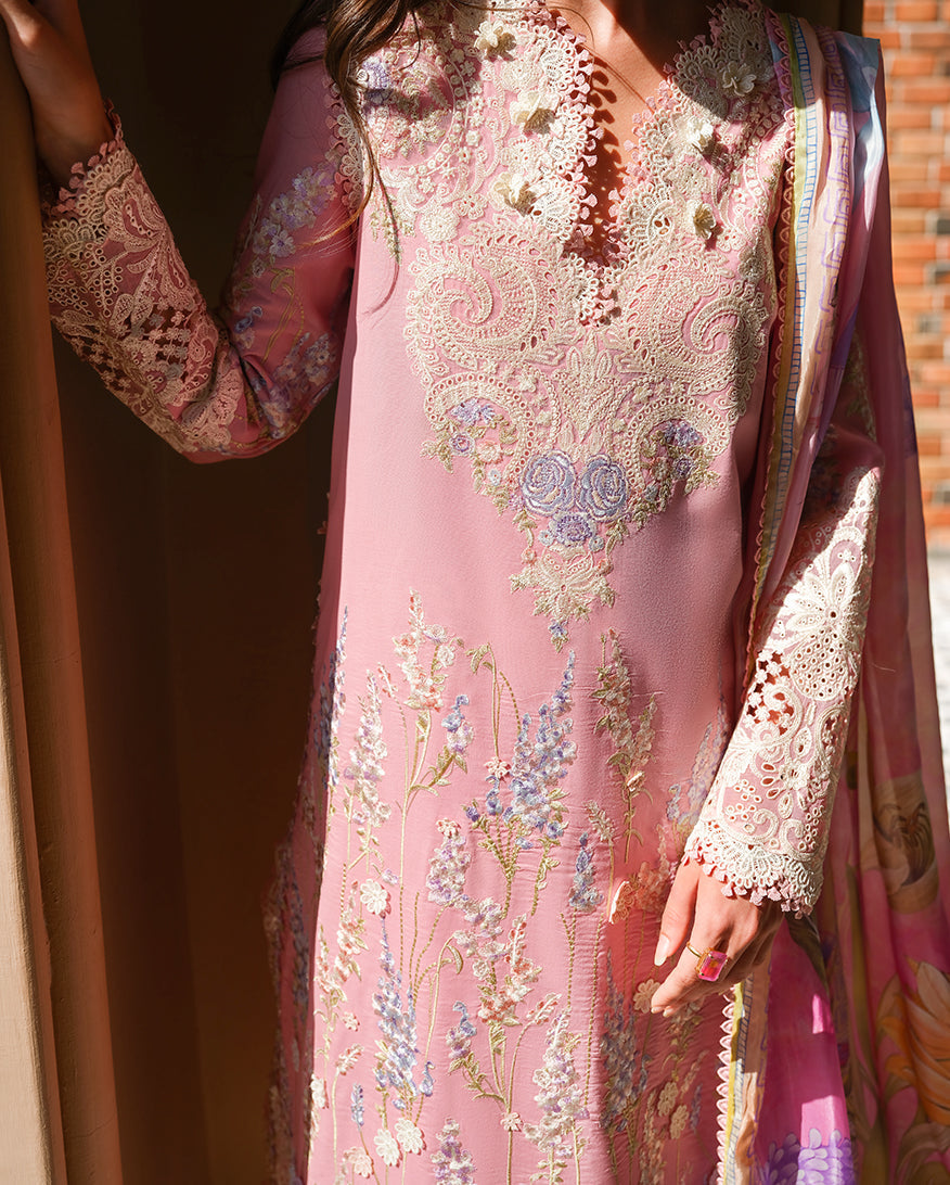 Mushq | Amoi Luxury Lawn | Silent Vows