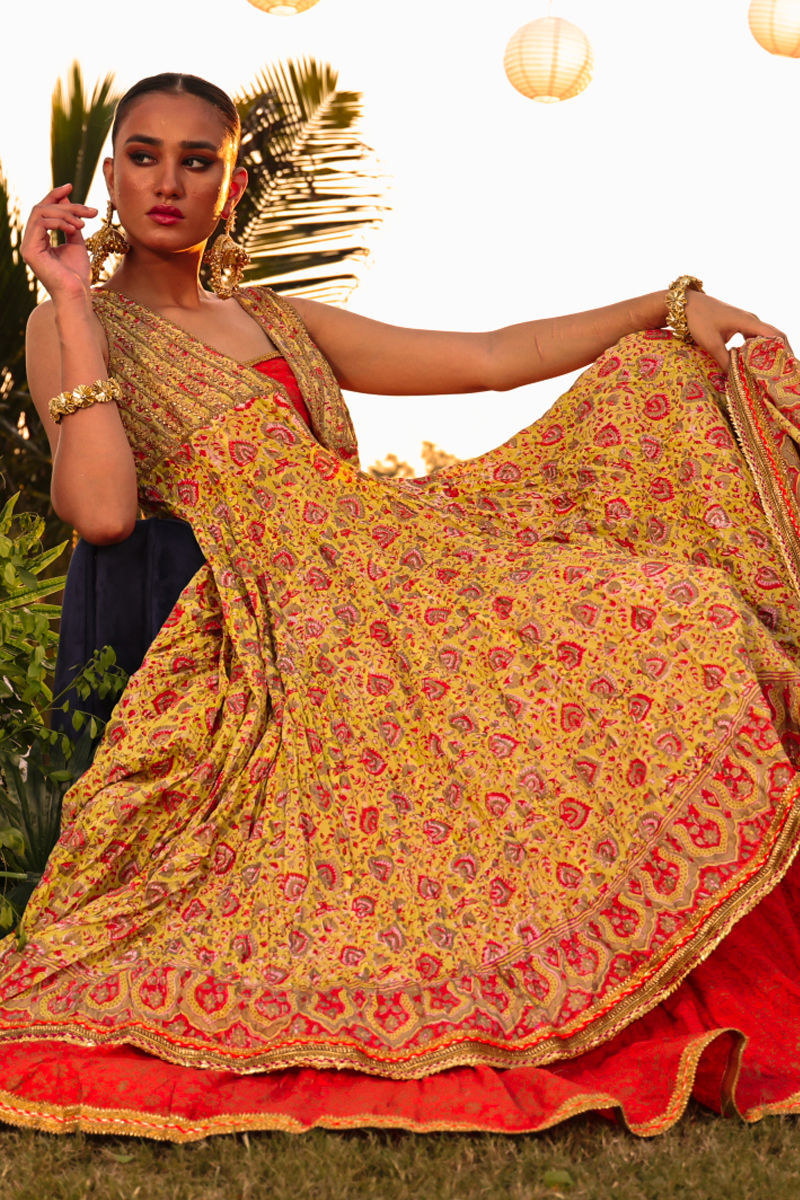 The Pink Tree Company | Wedding Wear | HEAD OVER HEELS - House of Zarish