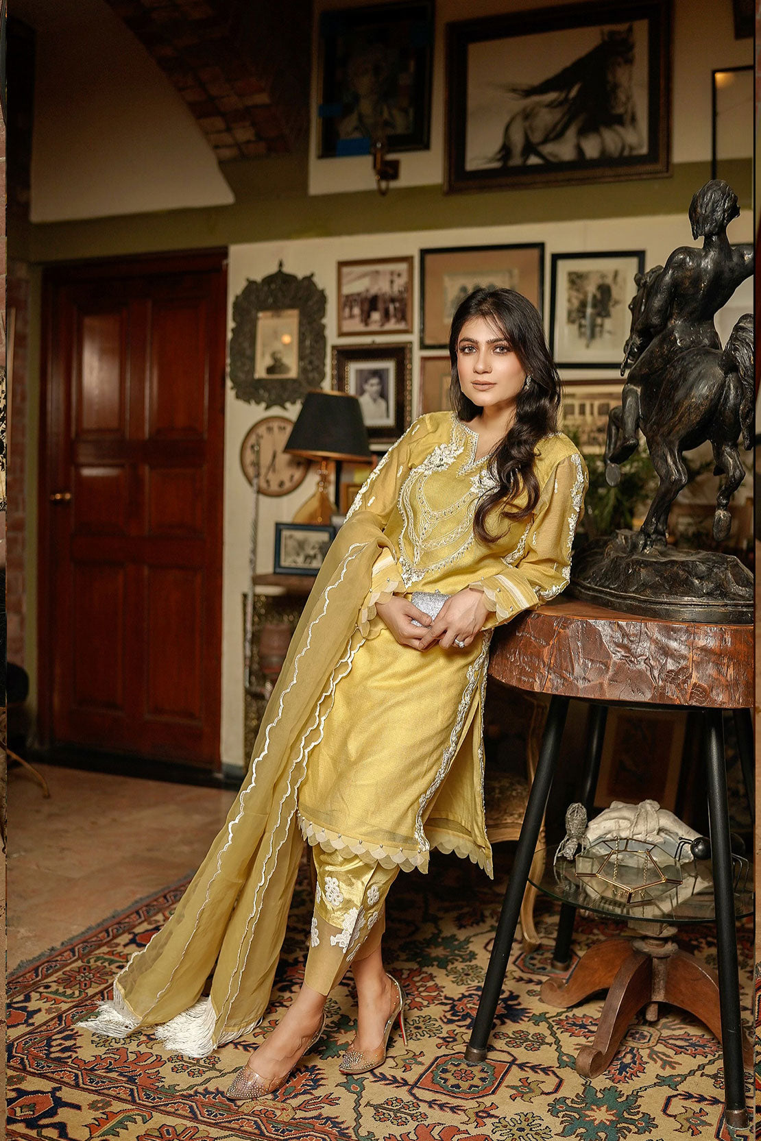 Leon | Leon Luxe Collection | ROSA BLANCA - House of Zarish