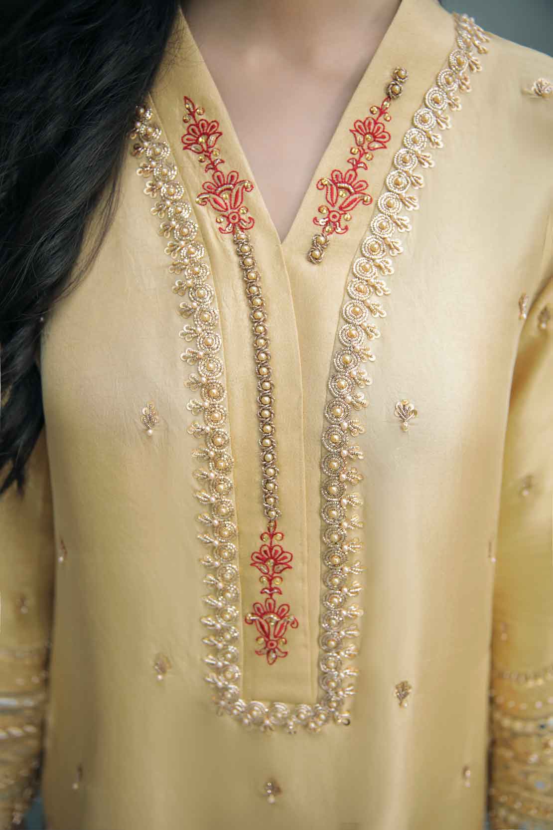 Leon | Leon Luxe Collection | ZARINA - House of Zarish
