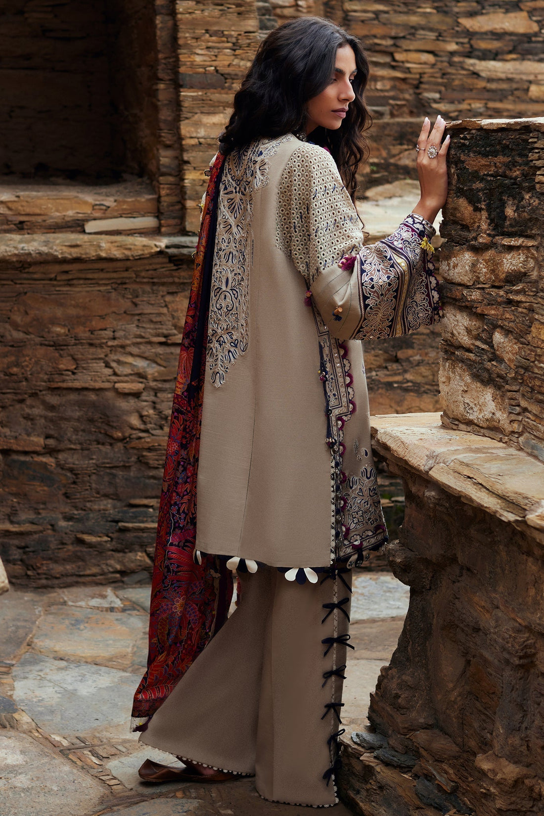 Elan | Winter Collection 24 | ARSIA (EW24-02) - House Of Anaya