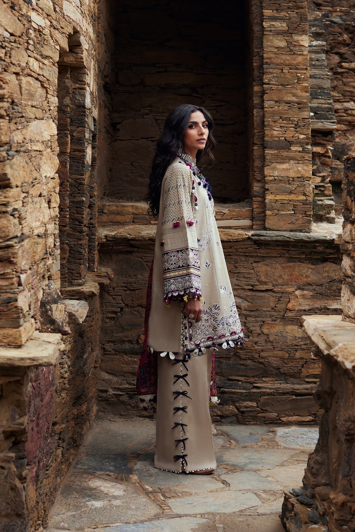 Elan | Winter Collection 24 | ARSIA (EW24-02) - House Of Anaya
