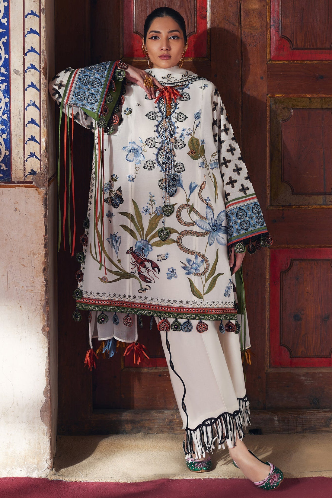 Elan | Luxury Lawn 25 | AZUREH (EL25-04 B)