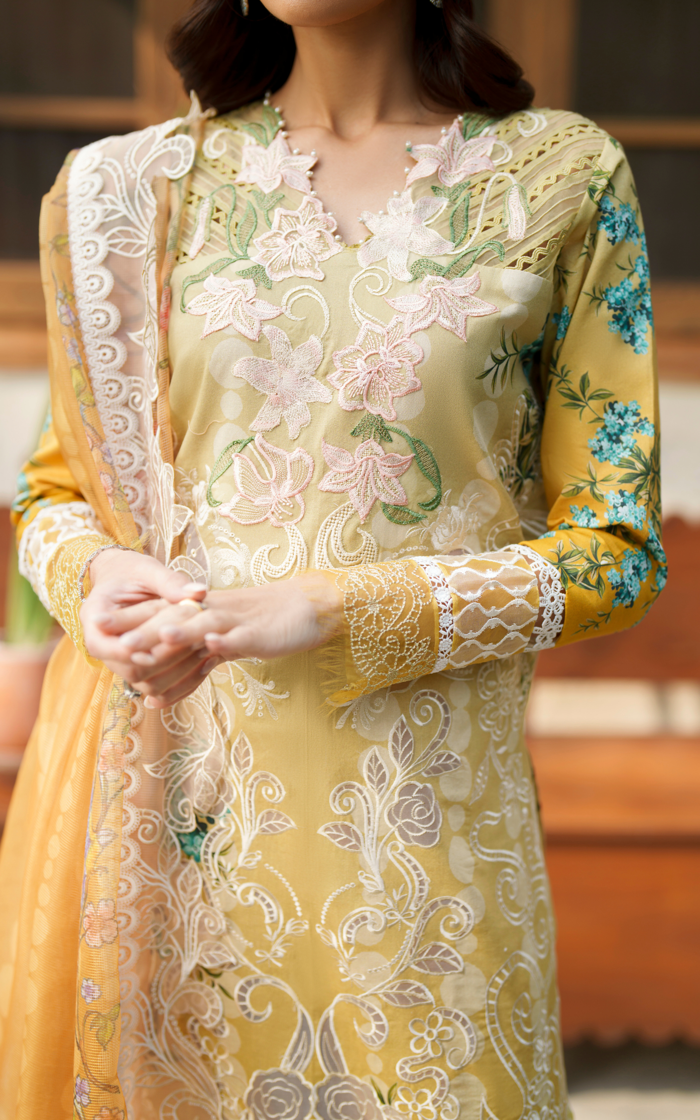 Asifa and Nabeel | Versa Luxury Lawn 26 | Sovereign Lace VUL26-02
