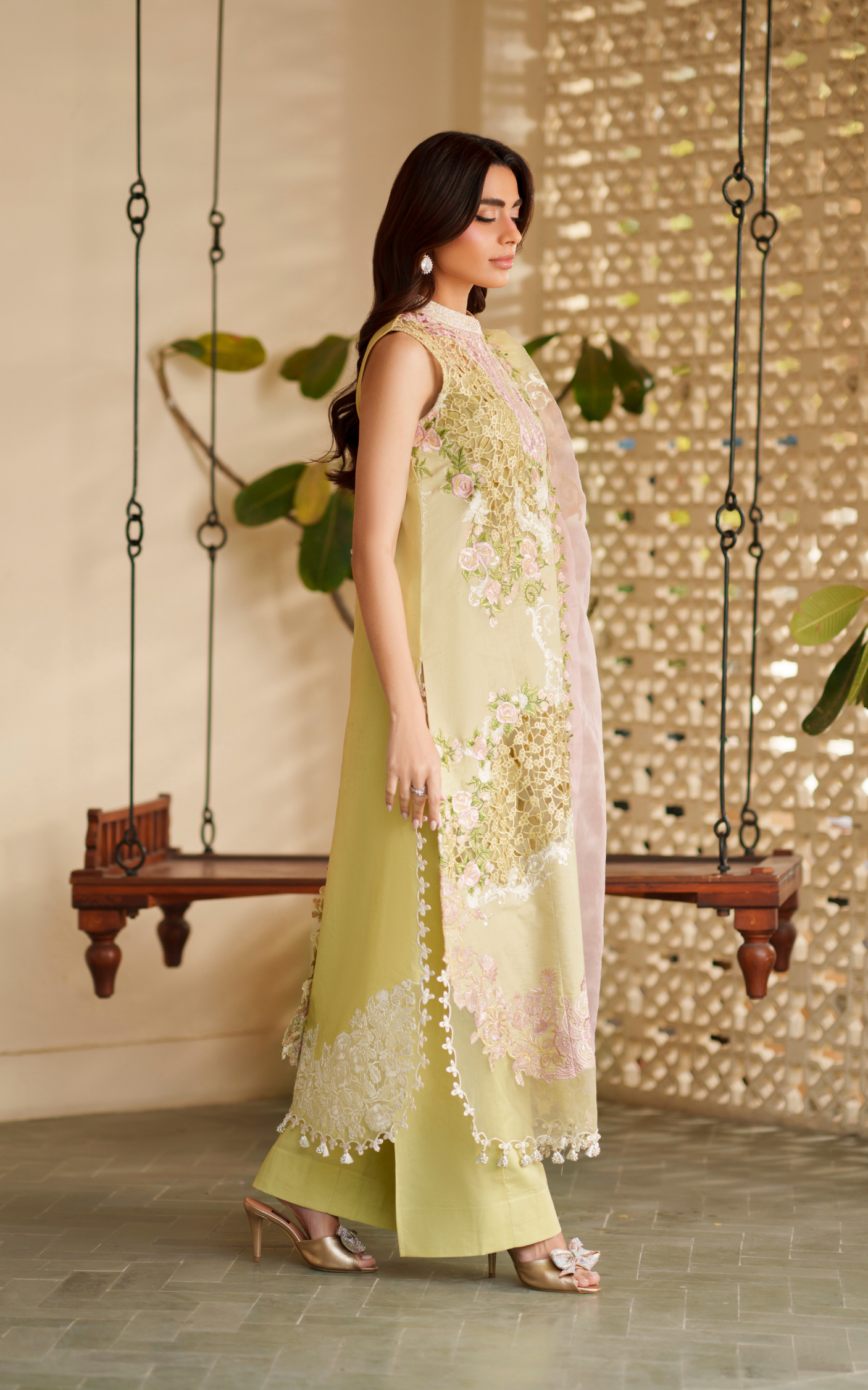 Asifa and Nabeel | Versa Luxury Lawn 26 | Heirloom VUL26-03