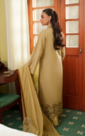 Asifa and Nabeel | Versa Luxury Lawn 26 | Urban Serenity VUL26-09