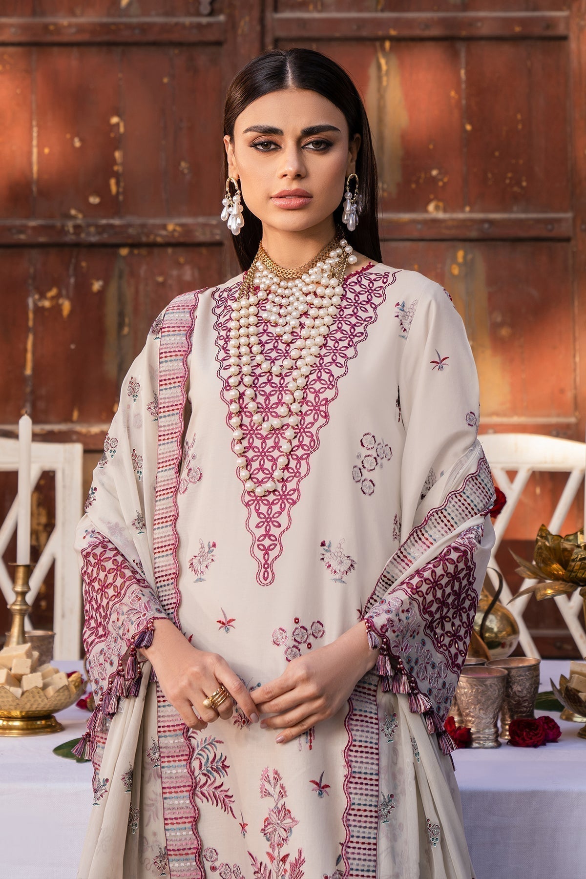 Alizeh | Rawayat Luxury Lawn 24 | Hayat - House Of Anaya