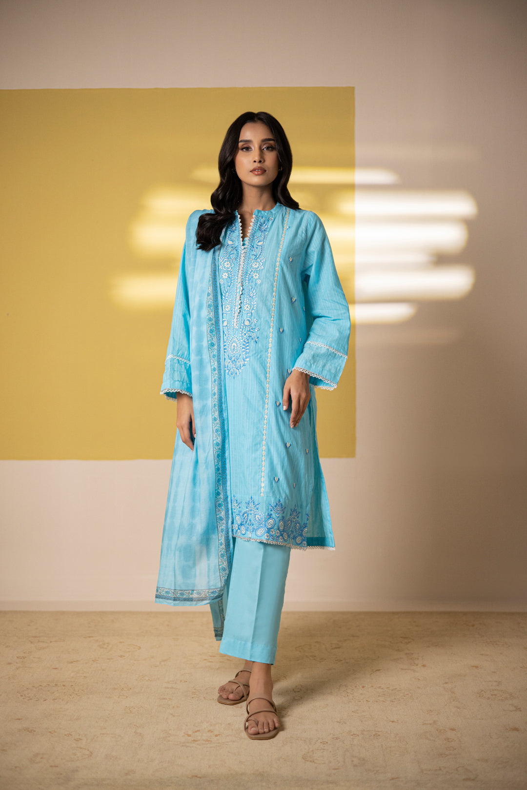 Zellbury | Summer Pret | Embroidered Kurta Dupatta Trouser - 1965 - House Of Zarish