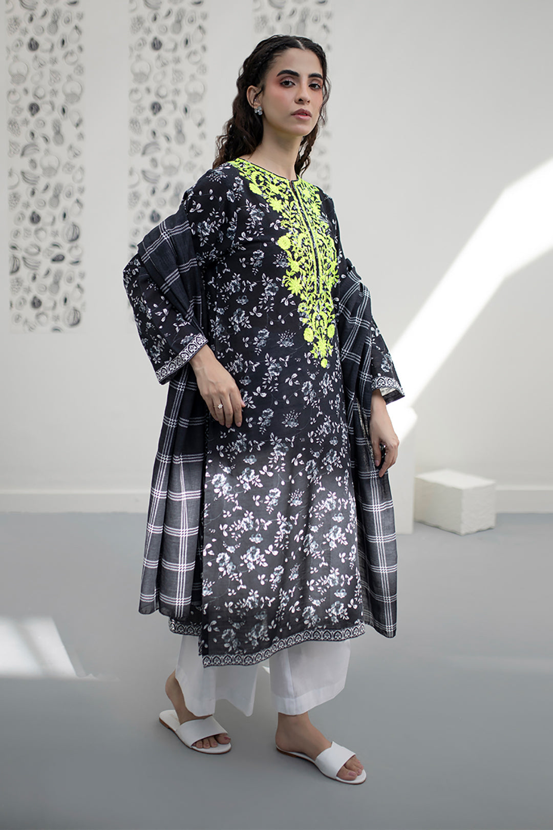 Zellbury | Winter Pret | Embroidered Kurta Dupatta - 1525 - House Of Zarish