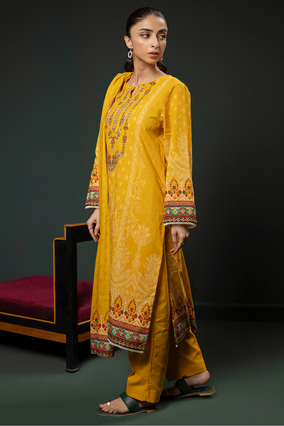 Zellbury | Winter Pret | Kurta Dupatta Trouser - 3151 - Libasekhas